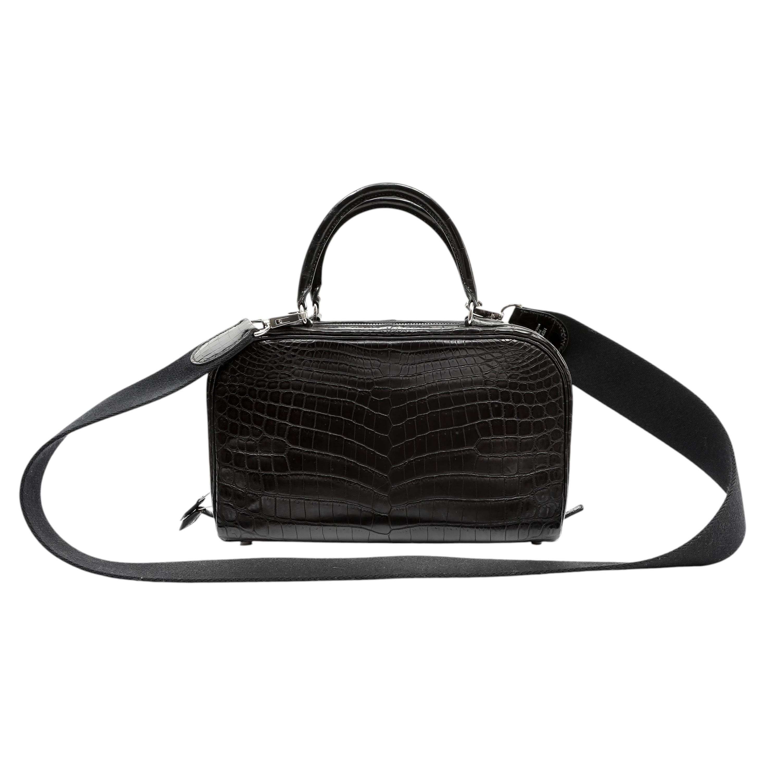 Hermes Sac en Vie 26cm Black Crocodile Niloticus For Sale