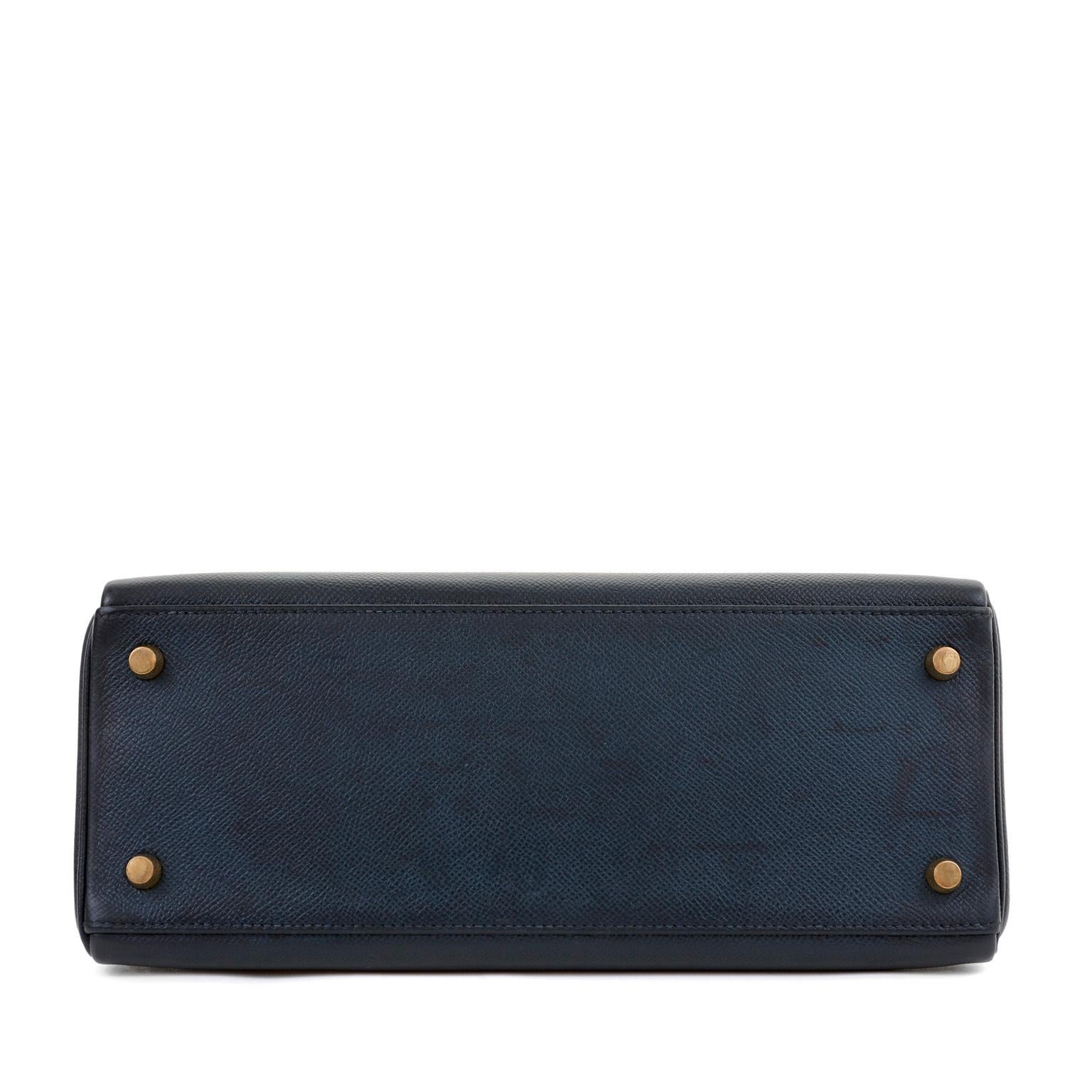 Women's Hermès 28 cm Midnight Blue Epsom Leather Kelly Gold Hardware