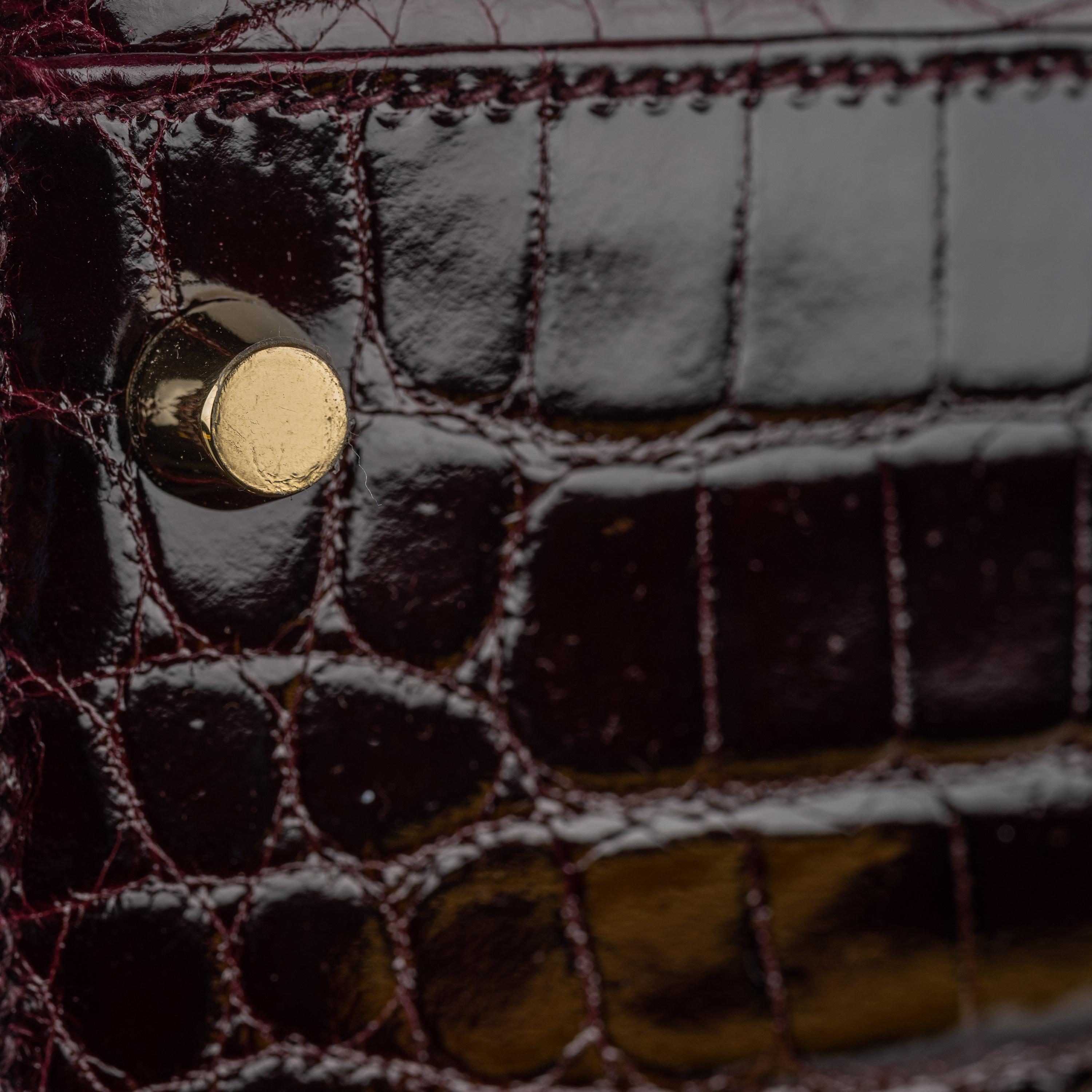 Hermès 28cm Kelly Sellier Bordeaux Shiny Nilo Gold Hardware 2022 3