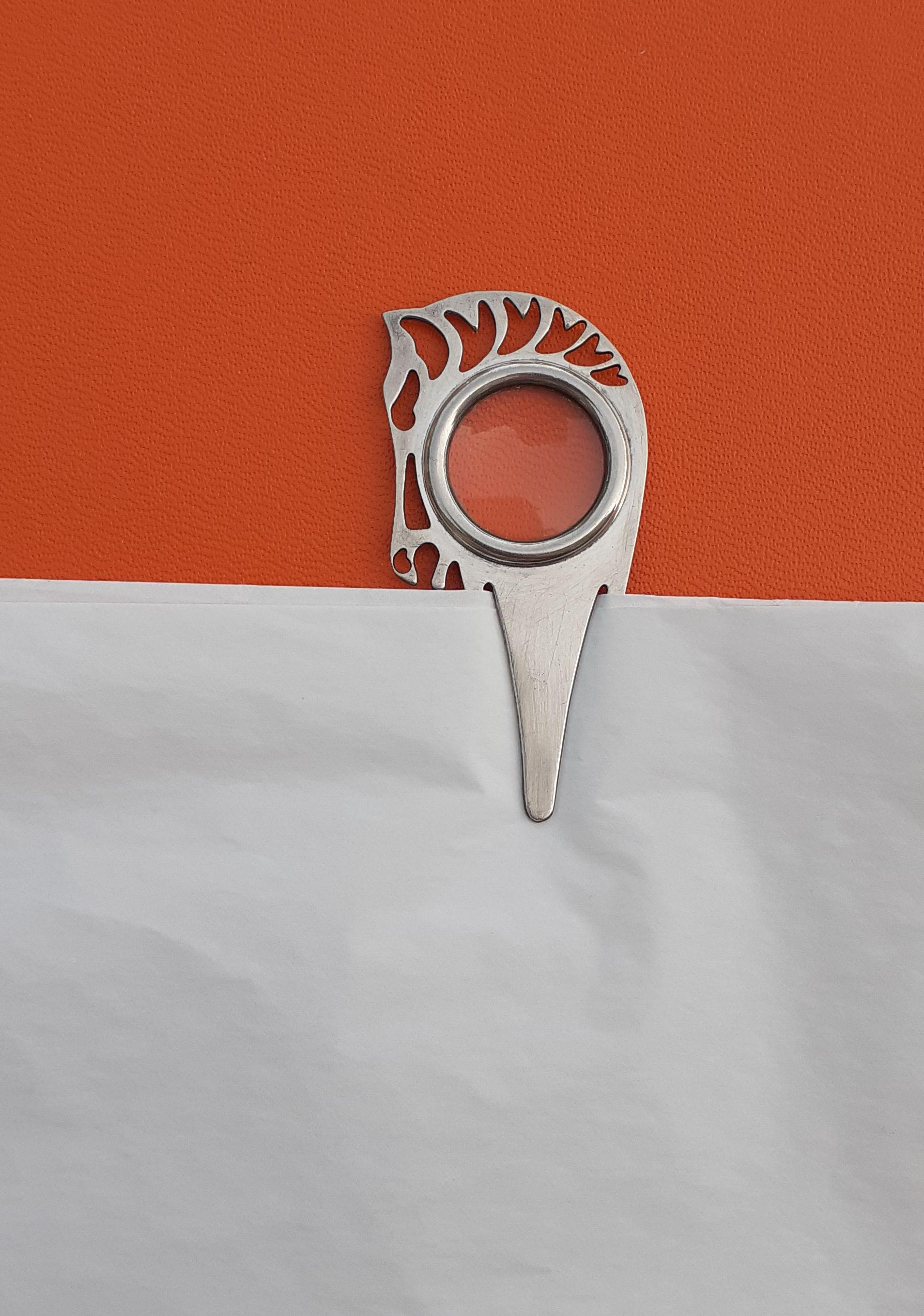 Hermès 3 Funktionen Büroklammer Lupe Lesezeichen Pferd Muster in Metall für Damen oder Herren im Angebot