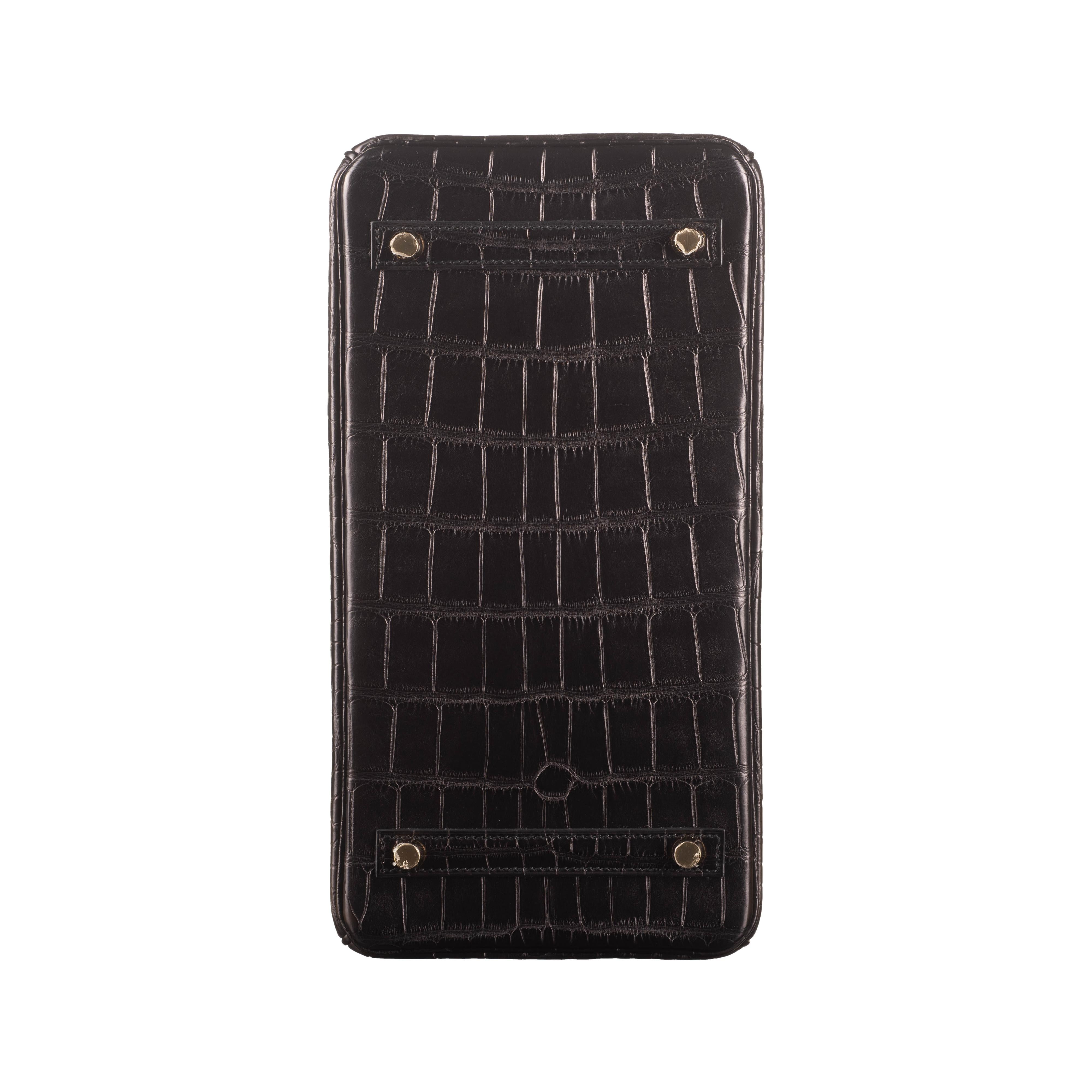 Hermès 30cm Birkin Black Matte Alligator Gold Hardware 2022 2