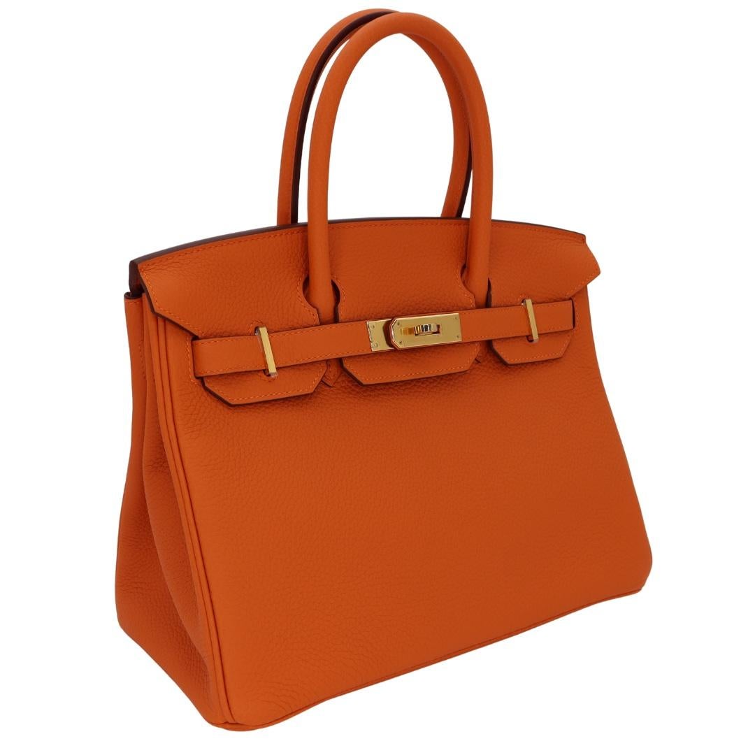 Brand: Hermès
Style: Birkin
Size: 30cm
Color: Orange
Material: Clemence Leather
Hardware: Gold (GHW)
Dimensions: 11.75