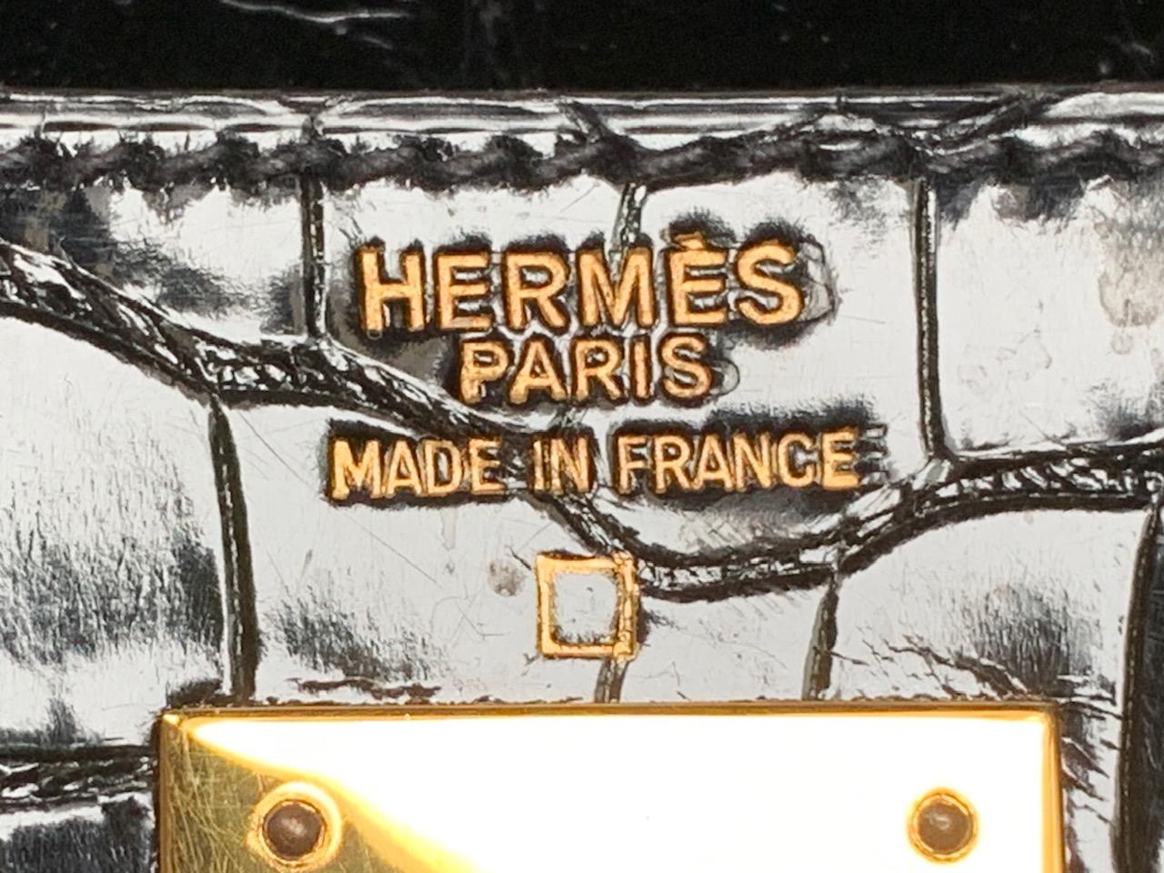 HERMES 32cm Crocodile Alligator Kelly Bag Noir In Good Condition In New York, NY