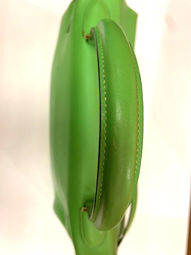 Hermes 35 Apple Green Kelly Swift Leather For Sale at 1stDibs