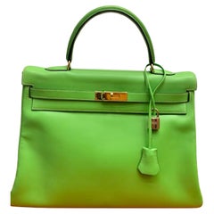 Vintage  Hermes  35 Apple Green Kelly Swift Leather 