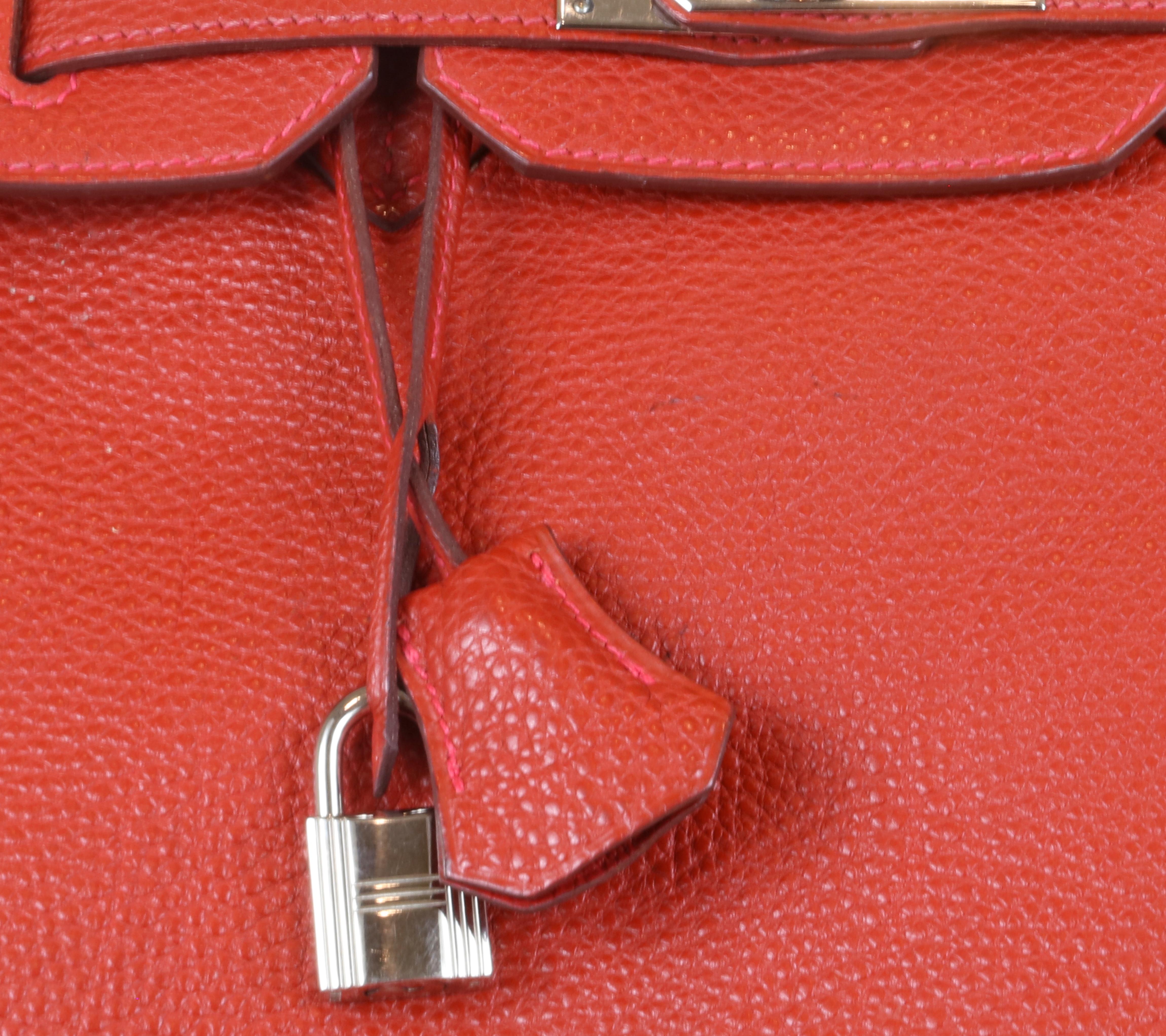 Hermès Birkin 35 cm mit Platinbeschlägen Rotes Togoleder im Zustand „Hervorragend“ in Bridgehampton, NY
