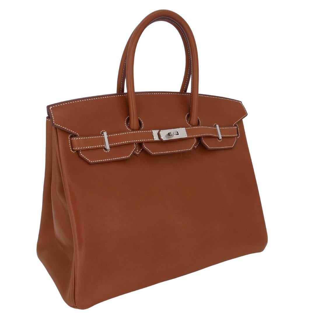 Brand: Hermès
Style: Birkin
Size: 35cm
Color: Fauve
Material: Barenia Leather
Hardware: Palladium (PHW)
Dimensions: 13.75