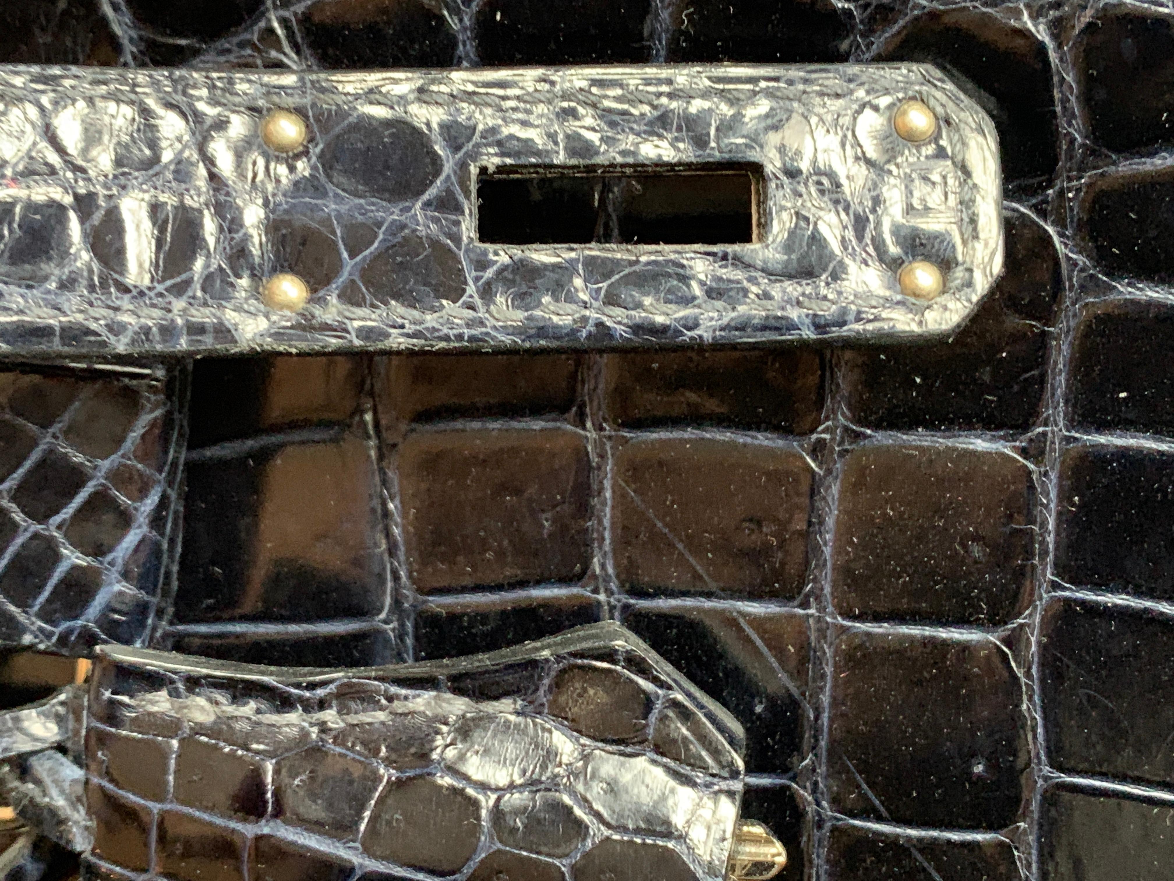 HERMES 35cm Dunkelblaue Birkin-Tasche aus Krokodil (Schwarz) im Angebot