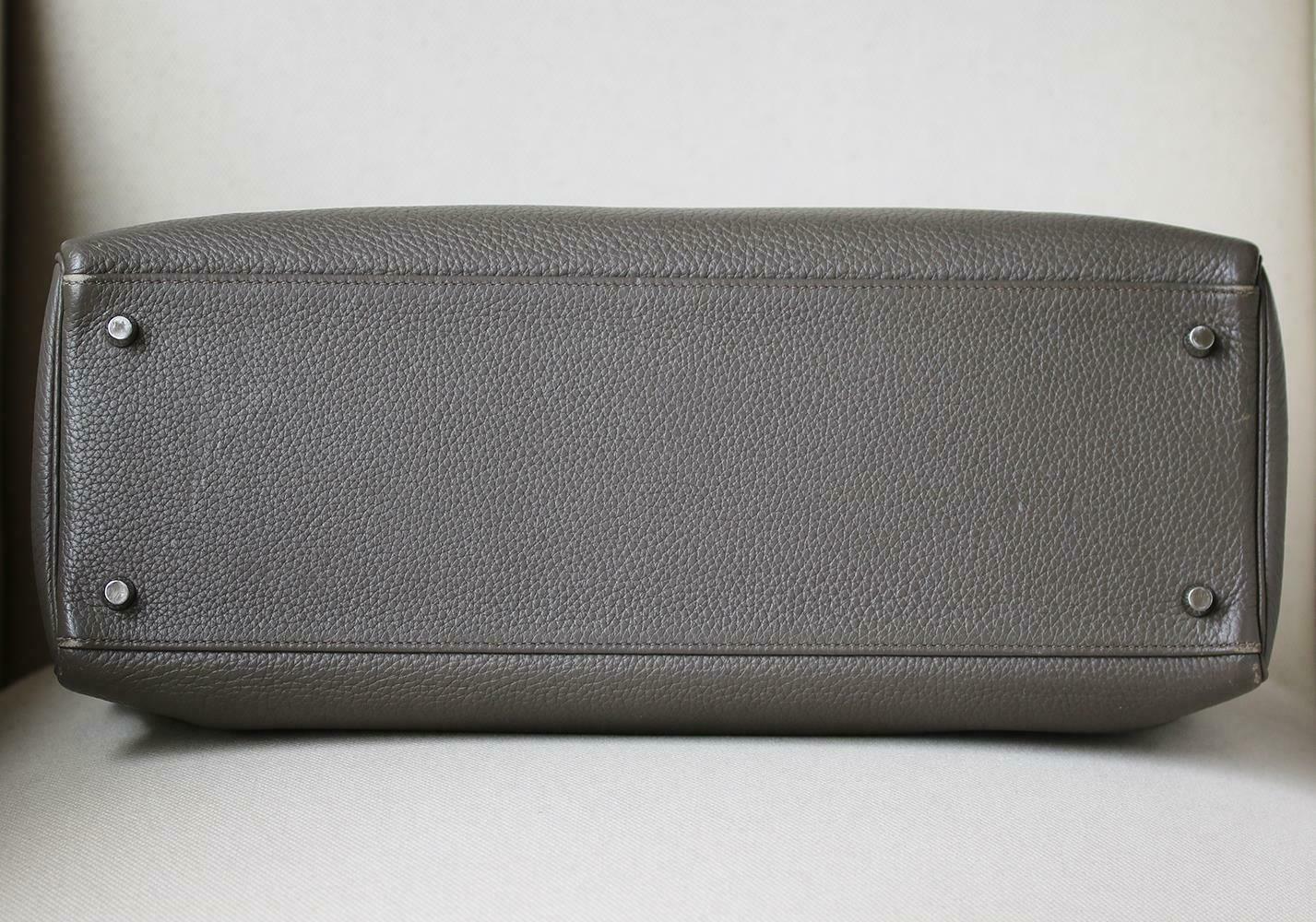 Gray Hermès 40cm Etain Clemence Palladium H/W Kelly Retourne Bag