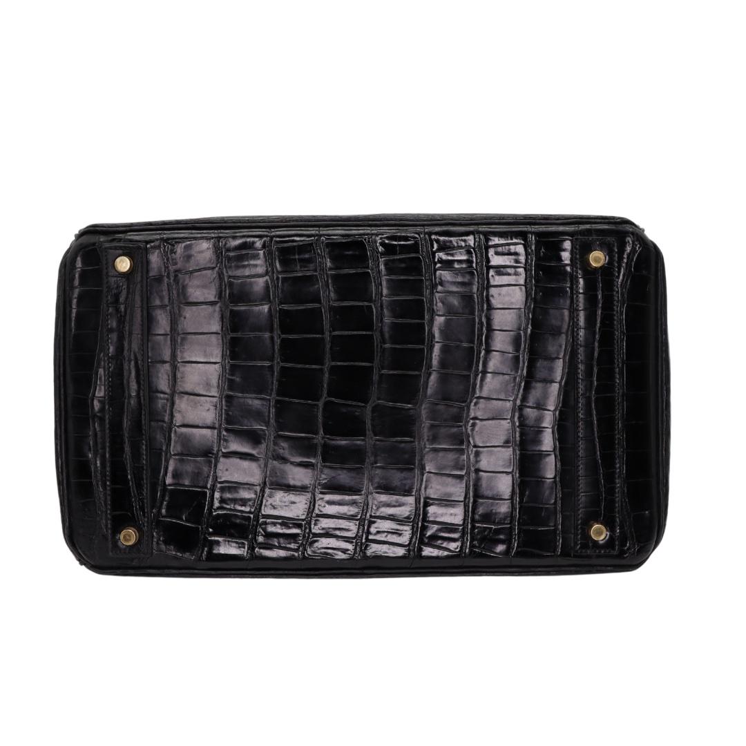 Women's Hermès 40cm HAC Black Shiny Alligator Gold Hardware For Sale