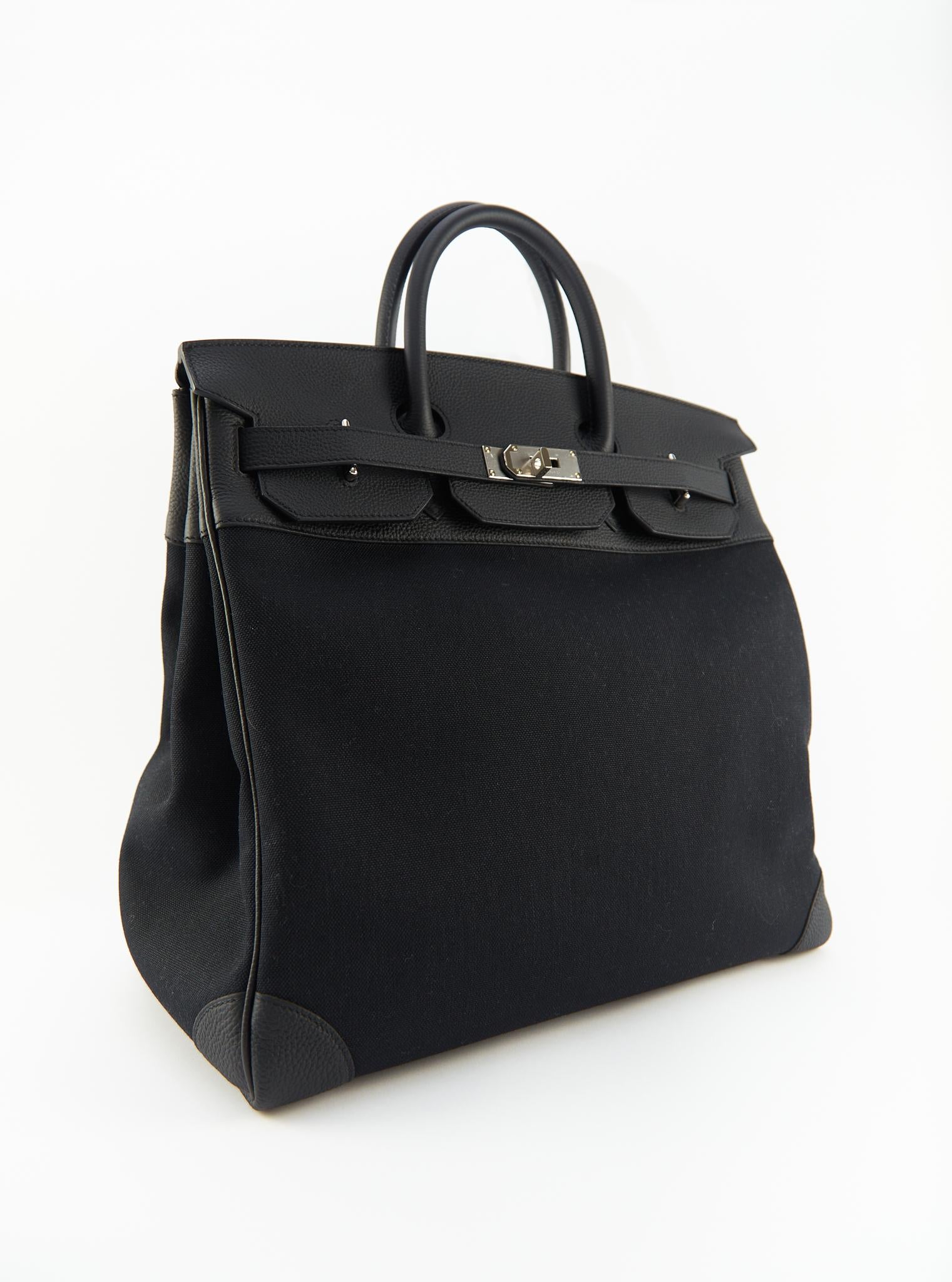 HERMÈS 40CM HAC BLACK Toile & Togo Leather with Palladium Hardware For Sale 1