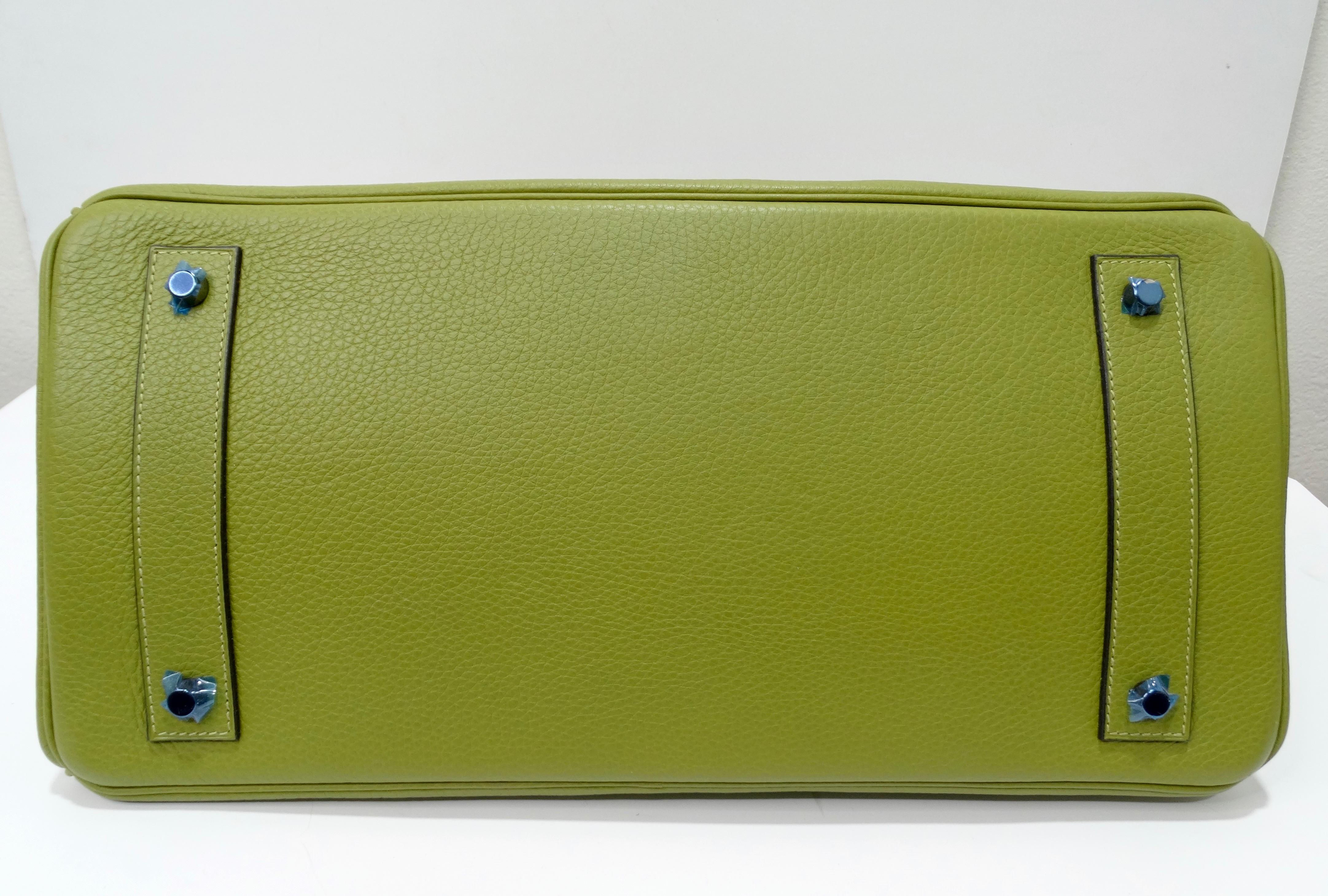 Hermès - Sac Birkin 42cm vert chartreuse Clémence JPG, porté épaule  10