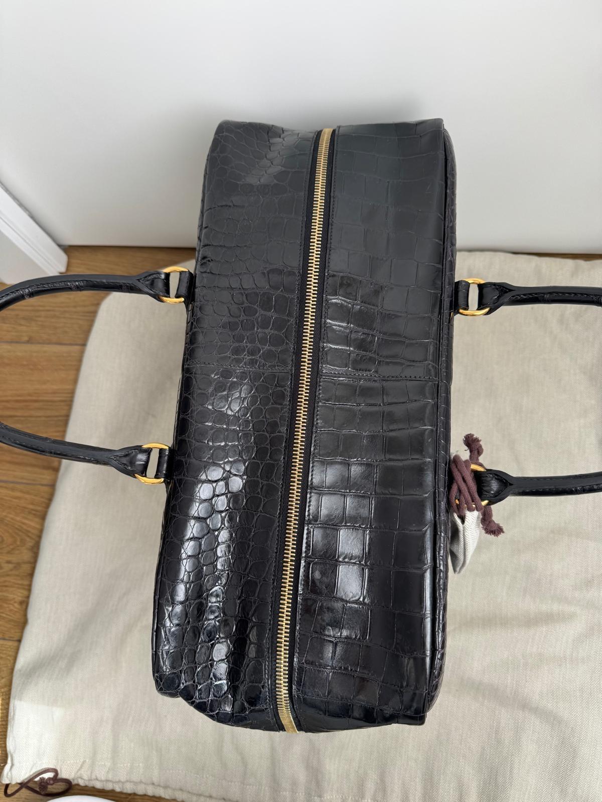 Hermes 45 Bolsa de viaje de pluma de cocodrilo Porosus negro brillante Negro en venta