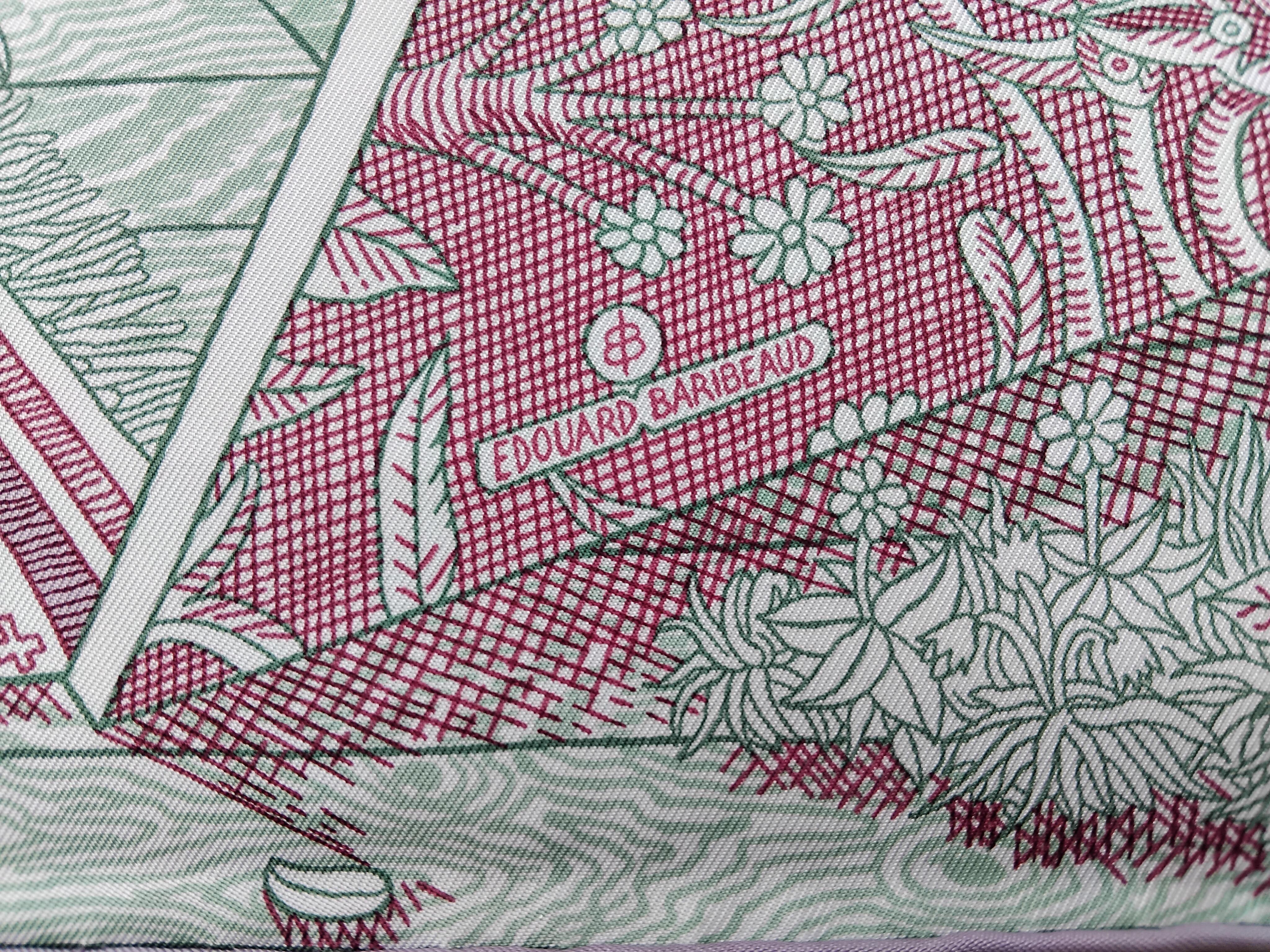 Absolutely Gorgeous Authentic Hermès Scarf

Print: 
