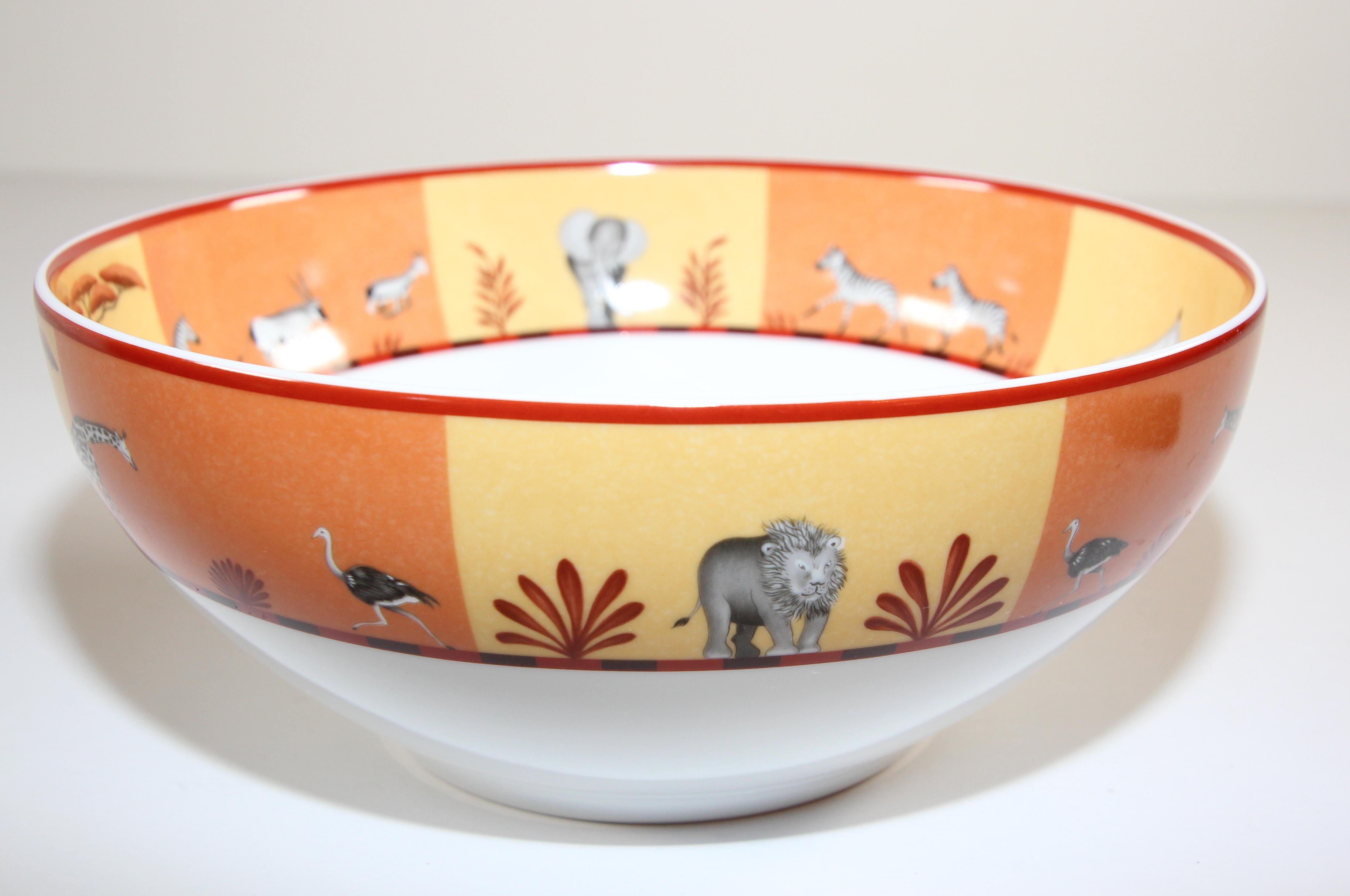 Hermès Africa Orange Large Porcelain Salad Bowl with Safari Design In Good Condition In North Hollywood, CA