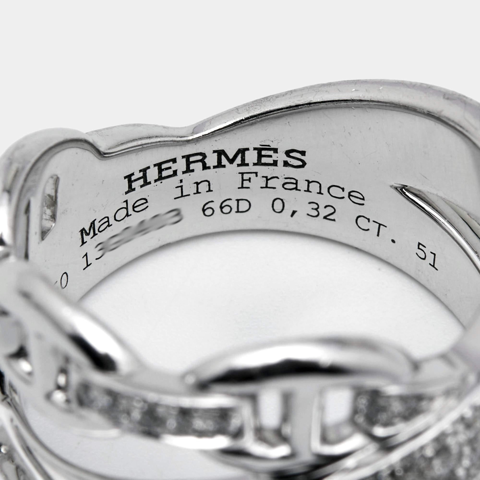 The Hermes Alchimie ring comes as a deconstructed design of three bands each distinct in its own way. The ring is made of 18k white gold and its value is raised by the company of diamonds that sparkle with the wearer. This Hermes fine jewelry ring