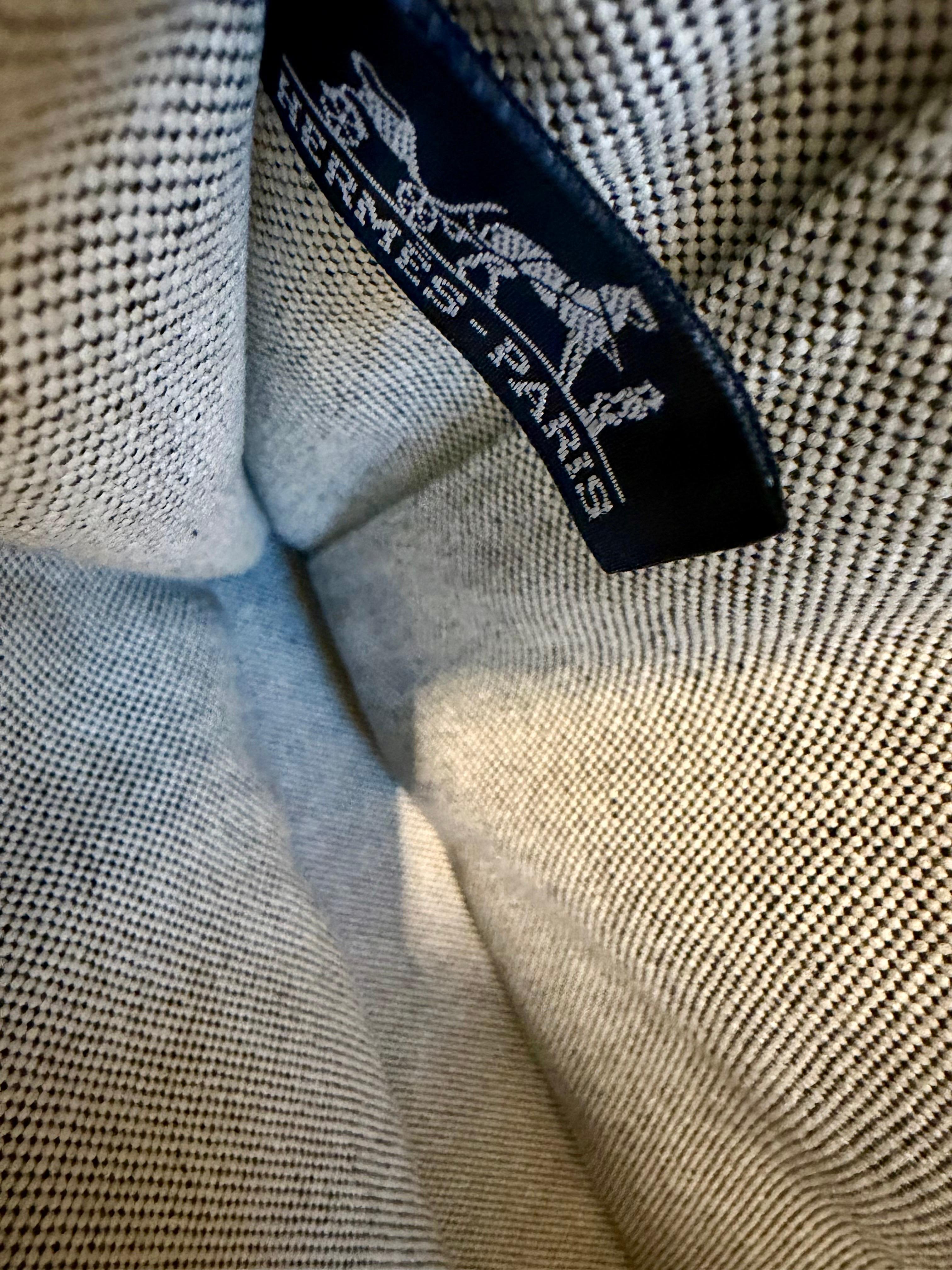 HERMES Ale Line MM Tote Bag Beige Canvas Durable Lightweight Used en vente 8