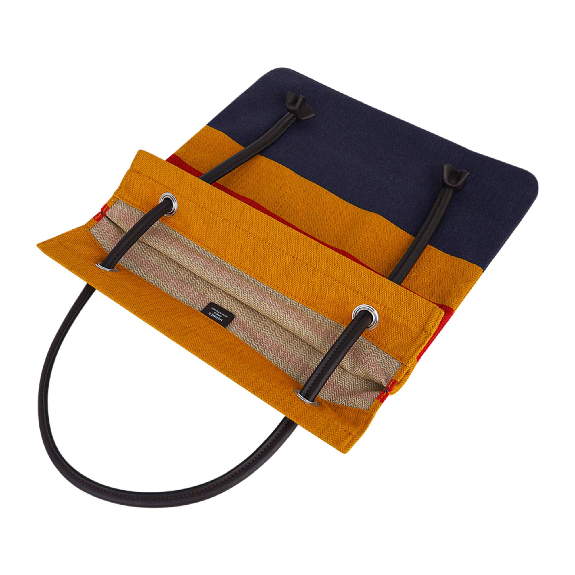 Hermes Aline Rocabar Crossbody Bag / Ebene Swift Leather New For Sale 1