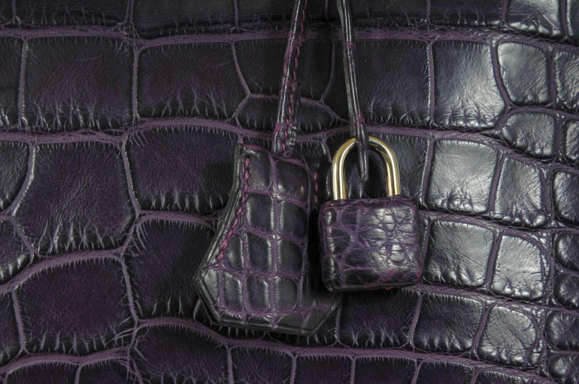 Hermès Amethyst Matte Mississippiensis Alligator Birkin 35 Palladium Hardware en vente 4