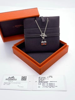 Hermès Amulette Constance charm Necklace Ag925 H Logo