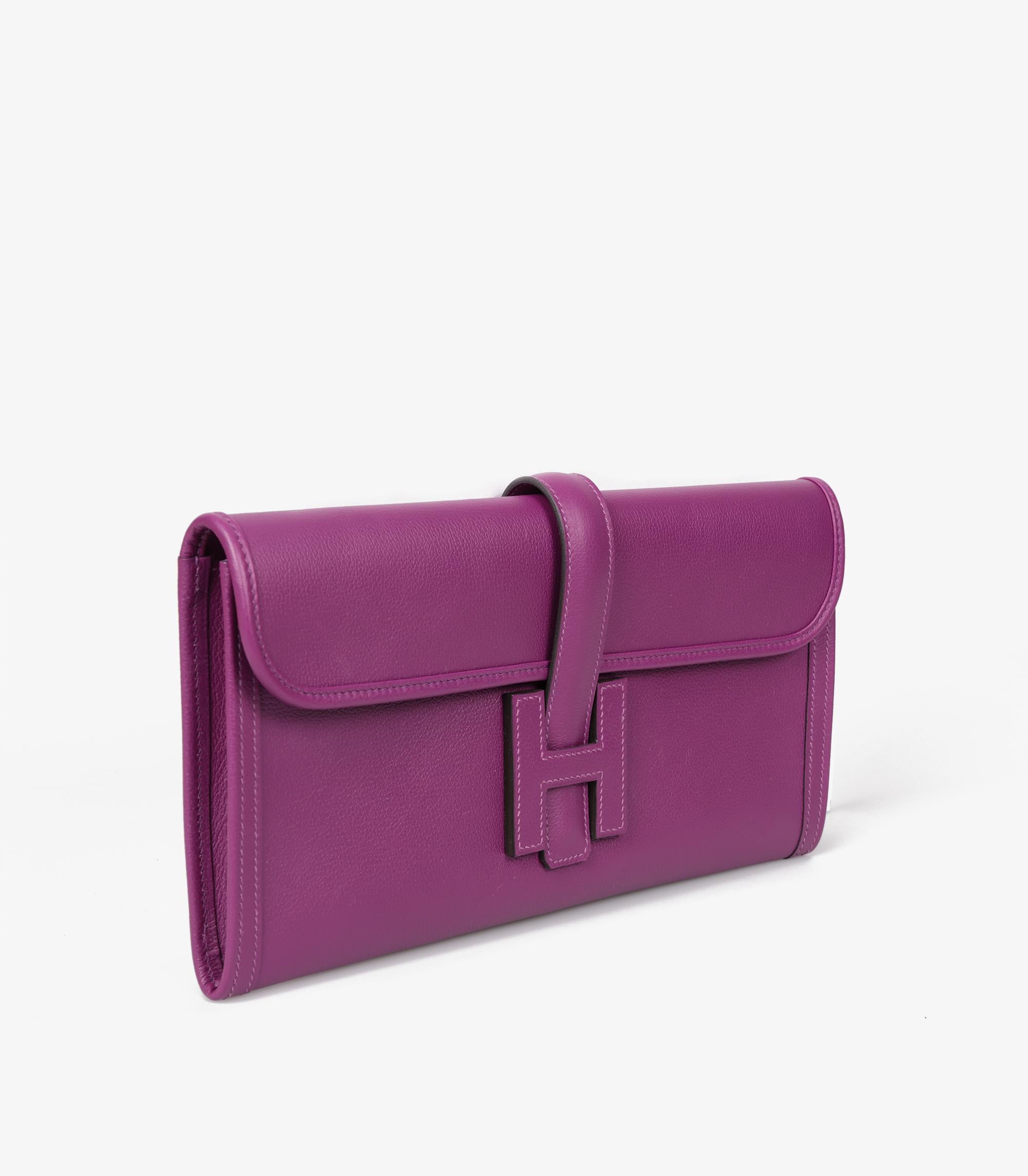 Hermès Anemone Evercolour Leather Jige Elan 29

Product Details
Xupes Ref: CB1331
Brand: Hermès
Model: Jige Elan 29
Type: Clutch
Serial Number: D
Age: 2019
Accompanied By: Hermès Dust Bag, Box, Care Booklet, Ribbon, Protective Felt, 2020
