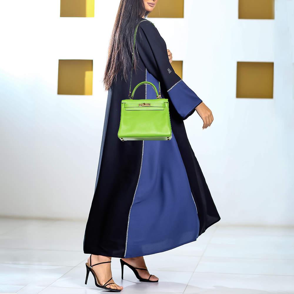 Hermes Anis Green Swift Leather Gold Hardware Kelly Retourne 28 Bag In New Condition In Dubai, Al Qouz 2