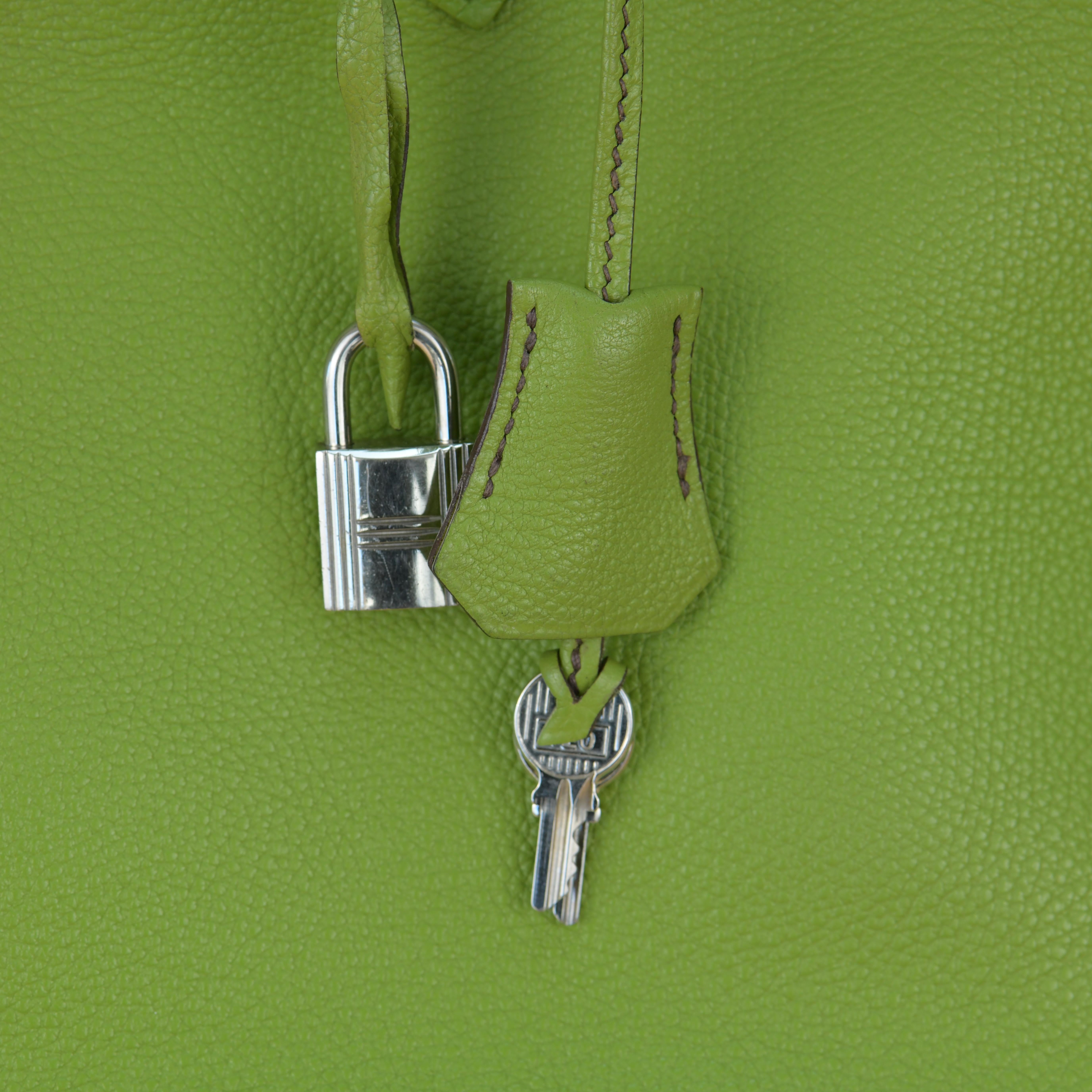 Hermès Birkin 35cm en cuir Togo vert anis avec quincaillerie Palladium en vente 13