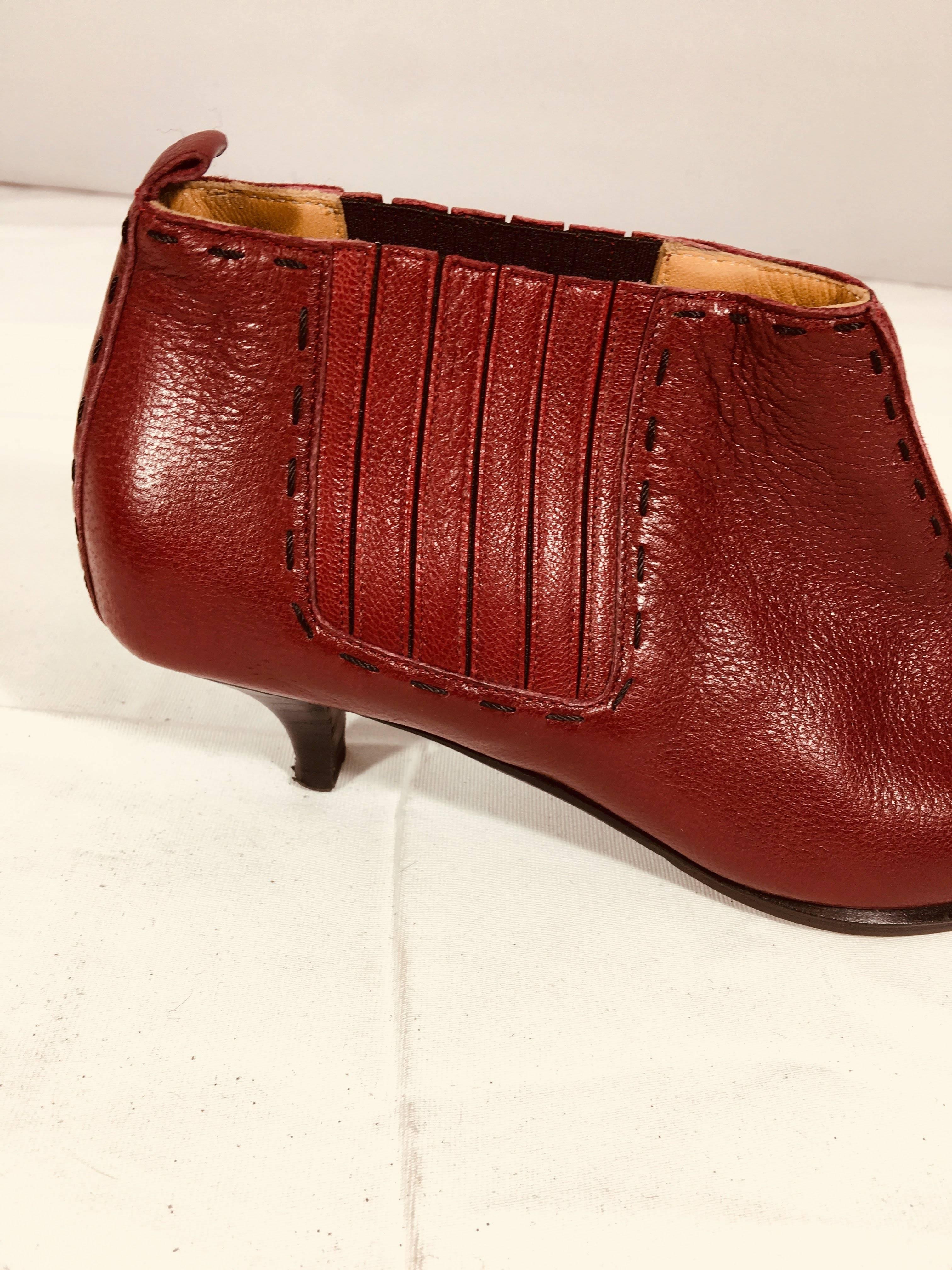 Hermes Slip On Ankle Boots. Pointed Toe with Black Stitching and Kitten Heels in Red Leather.