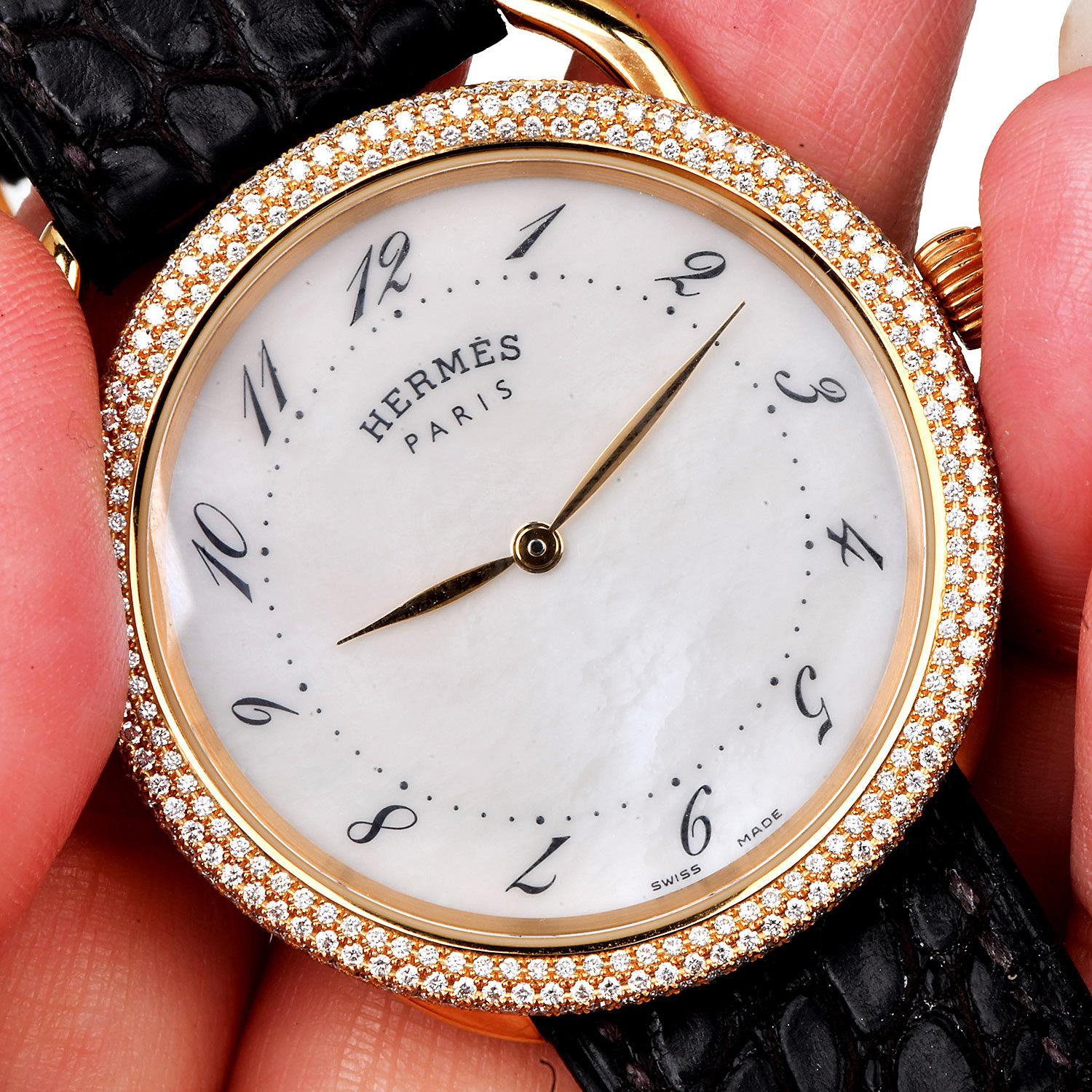 Women's Hermes Arceau Diamond Yellow Gold  38mm Watch Ref AR5.786 For Sale