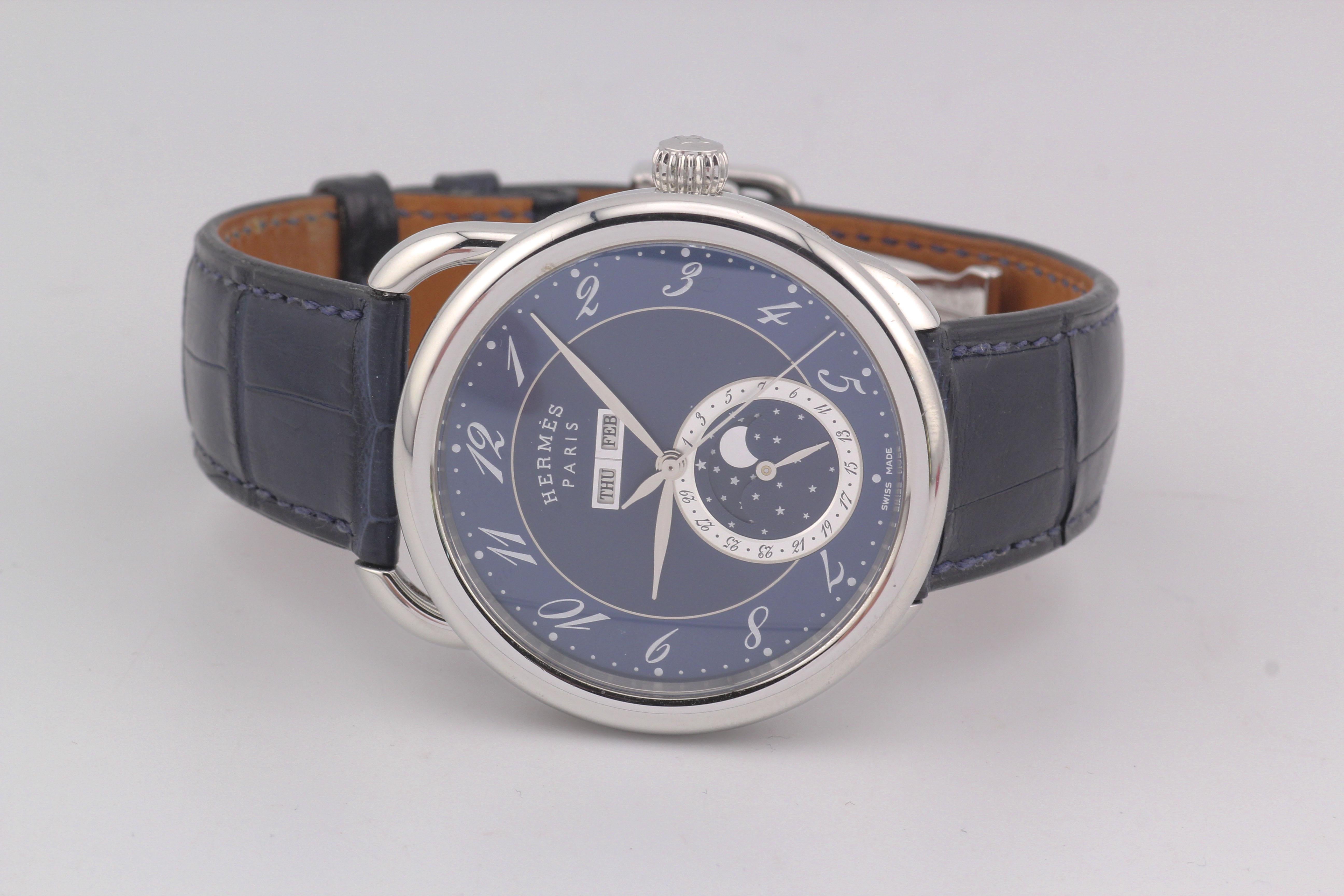 Hermes Arceau Grand Lune Triple Calendar Moonphase Steel Watch 43mm w/Box Papers In Excellent Condition For Sale In Simpsonville, SC