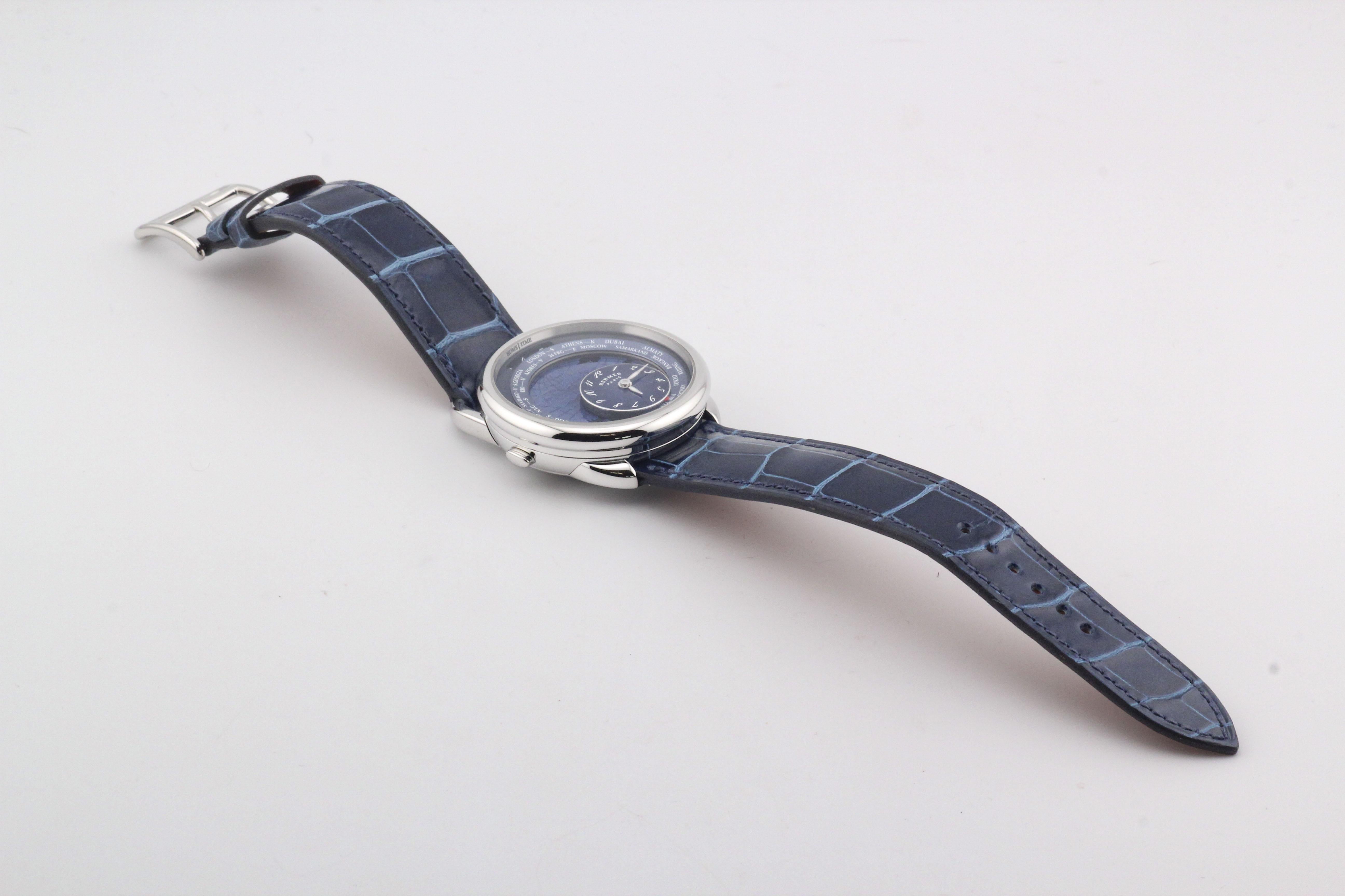 Hermes Arceau Le Temps Voyageur Dual Time Zone AR10.510 Automatikuhr aus Stahl im Zustand „Hervorragend“ im Angebot in Simpsonville, SC