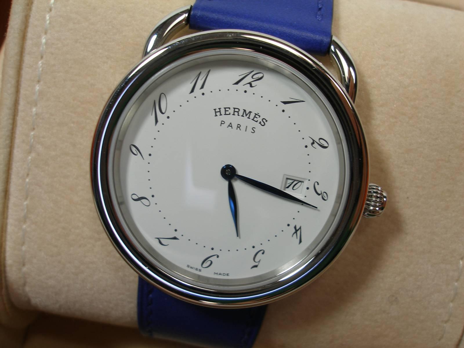 Women's or Men's Hermès Arceau Stainless 38 mm Quartz Bracelet Veau Leather Bleu Electrique