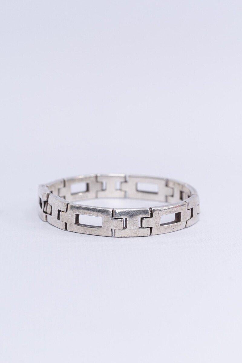 Hermès - Sterling silver articulated bracelet. Hallmark present. 

Additional information:
Condition: Very good condition
Dimensions: Length: 20 cm (7.87 in)

Seller Reference: BRA101