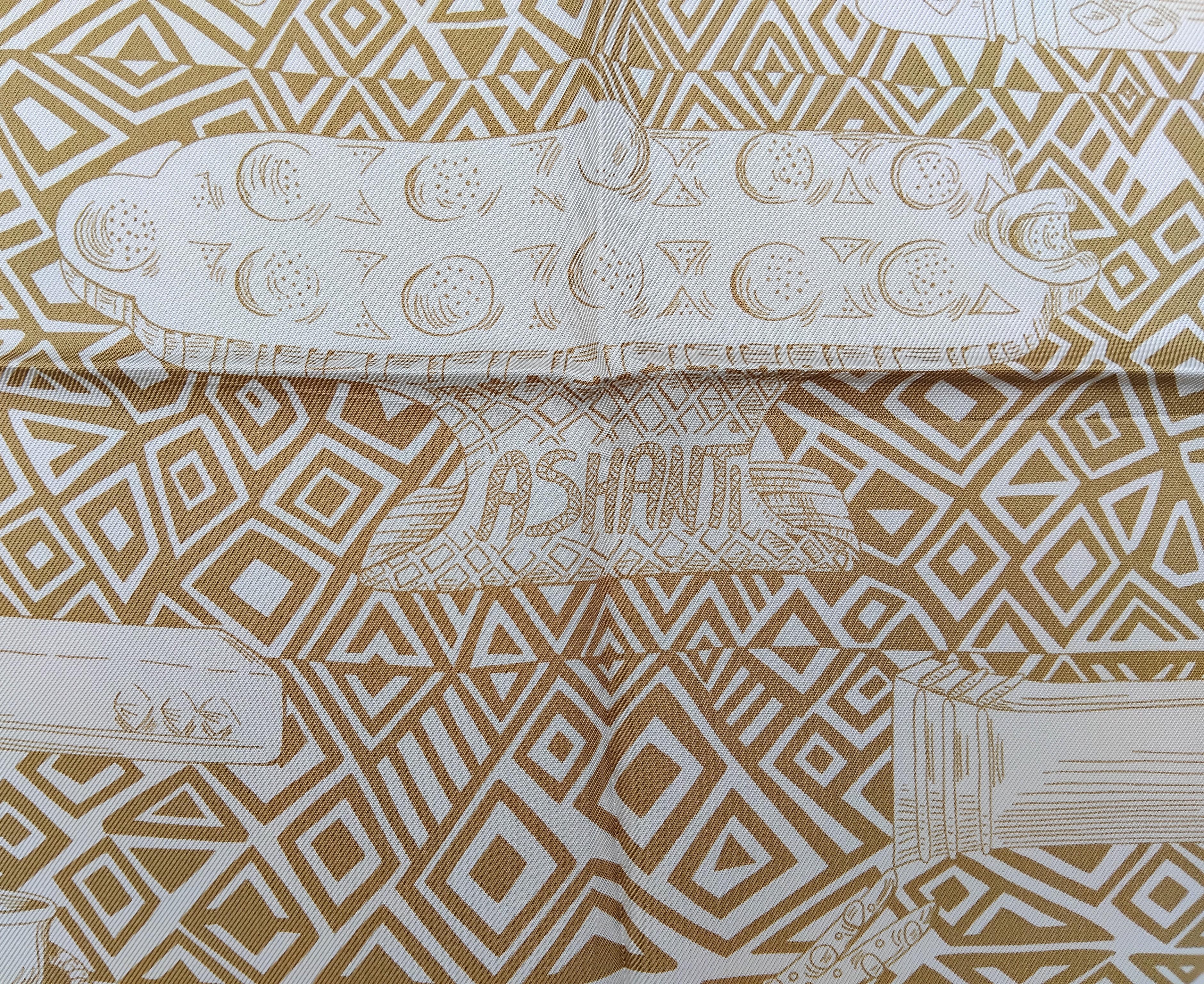 Rare and Lovely Authentic Hermès Scarf

Print: 
