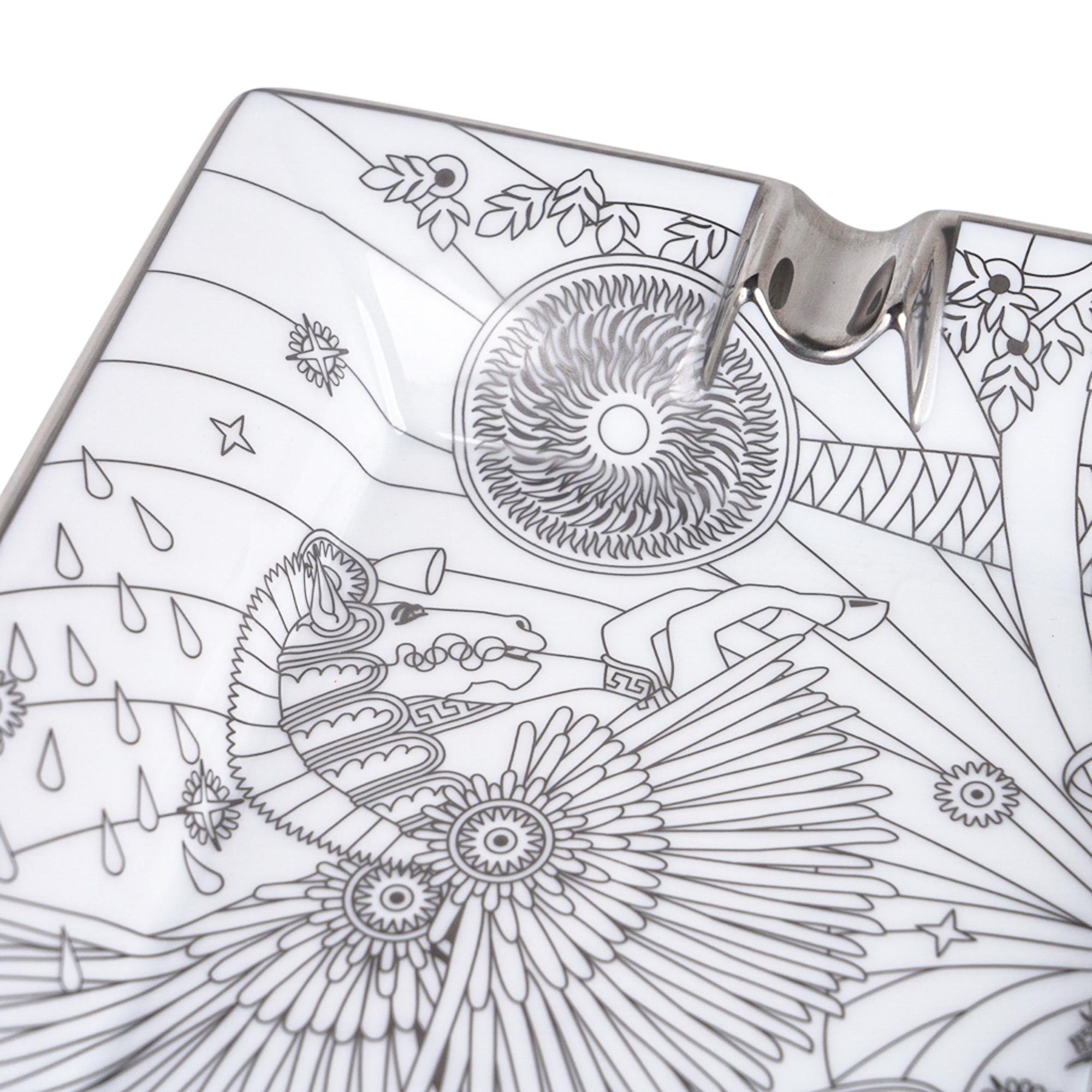 Posacenere Hermes La Source de Pegase Argento Limoges Porcellana Nuovo con Scatola In condizioni Nuovo in vendita a Miami, FL