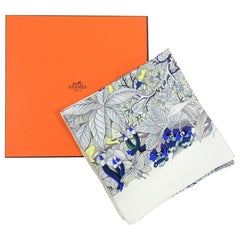 Hermes Au Coeur de la Vie Silk Twill 90cm Scarf in Box