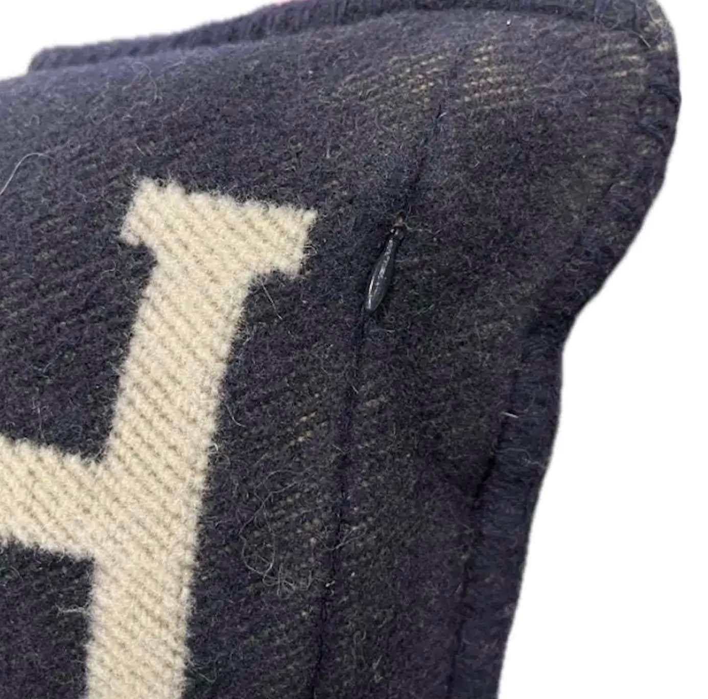 Cuscino Hermes Avalon Navy In condizioni Nuovo in vendita a Paris, FR