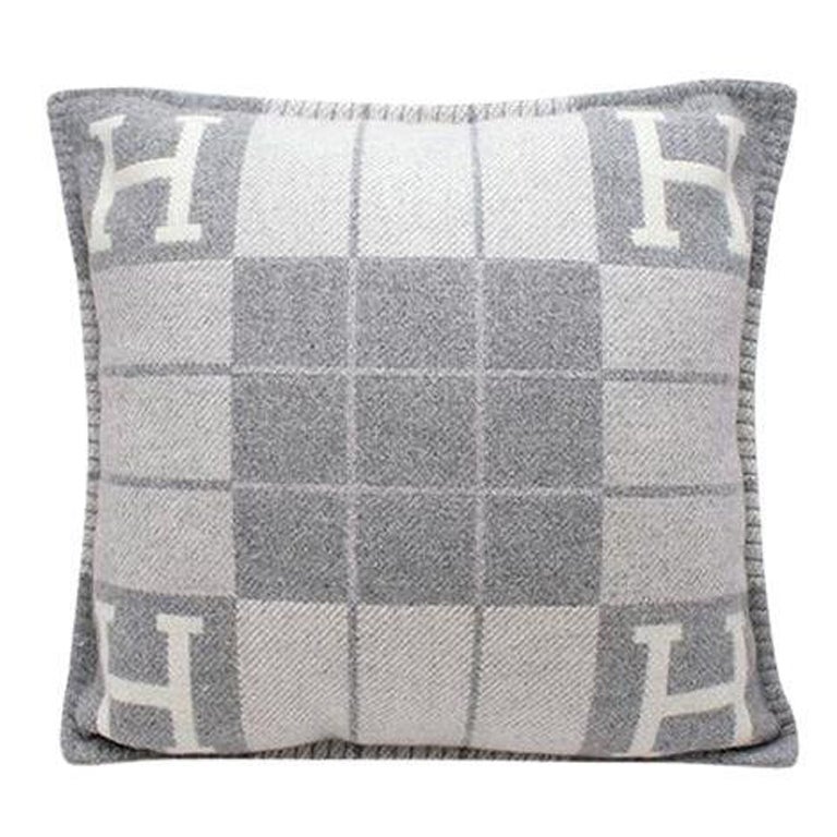 Hermes  Almohada Avalon en venta