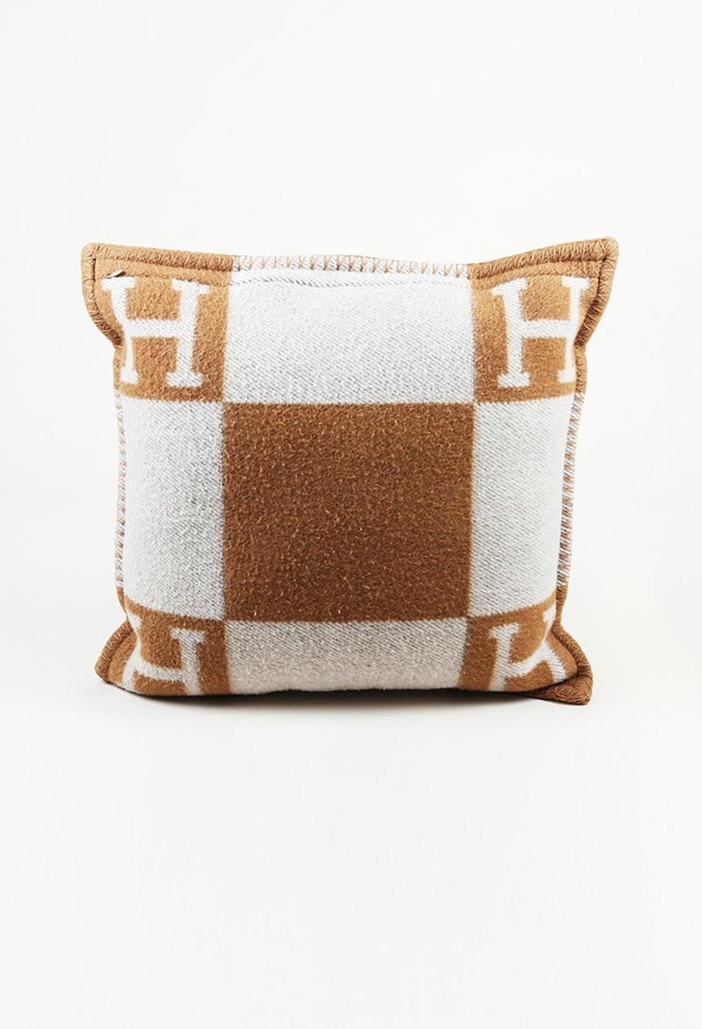 Hermès Avalon Pillow Small Model For Sale at 1stDibs