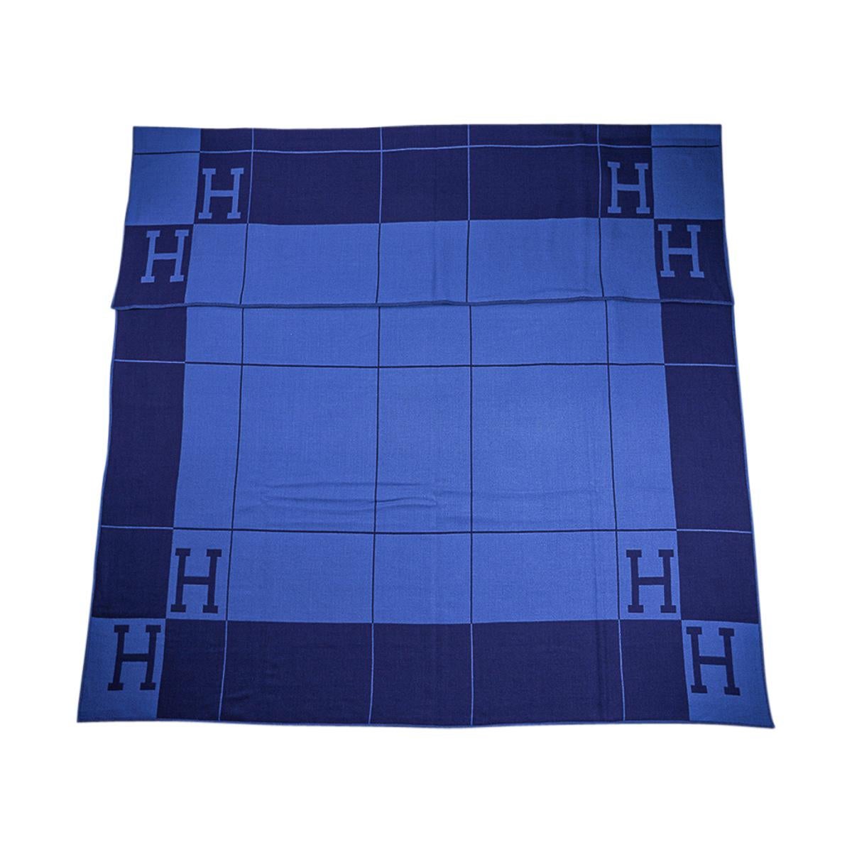 Hermès - Couverture Avalon Spring en cachemire bleu en vente 1