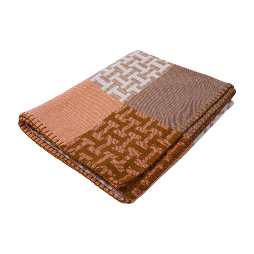 Hermes Avalon Terre D'H Blanket Corail Hand Woven Cashmere New wBox 6