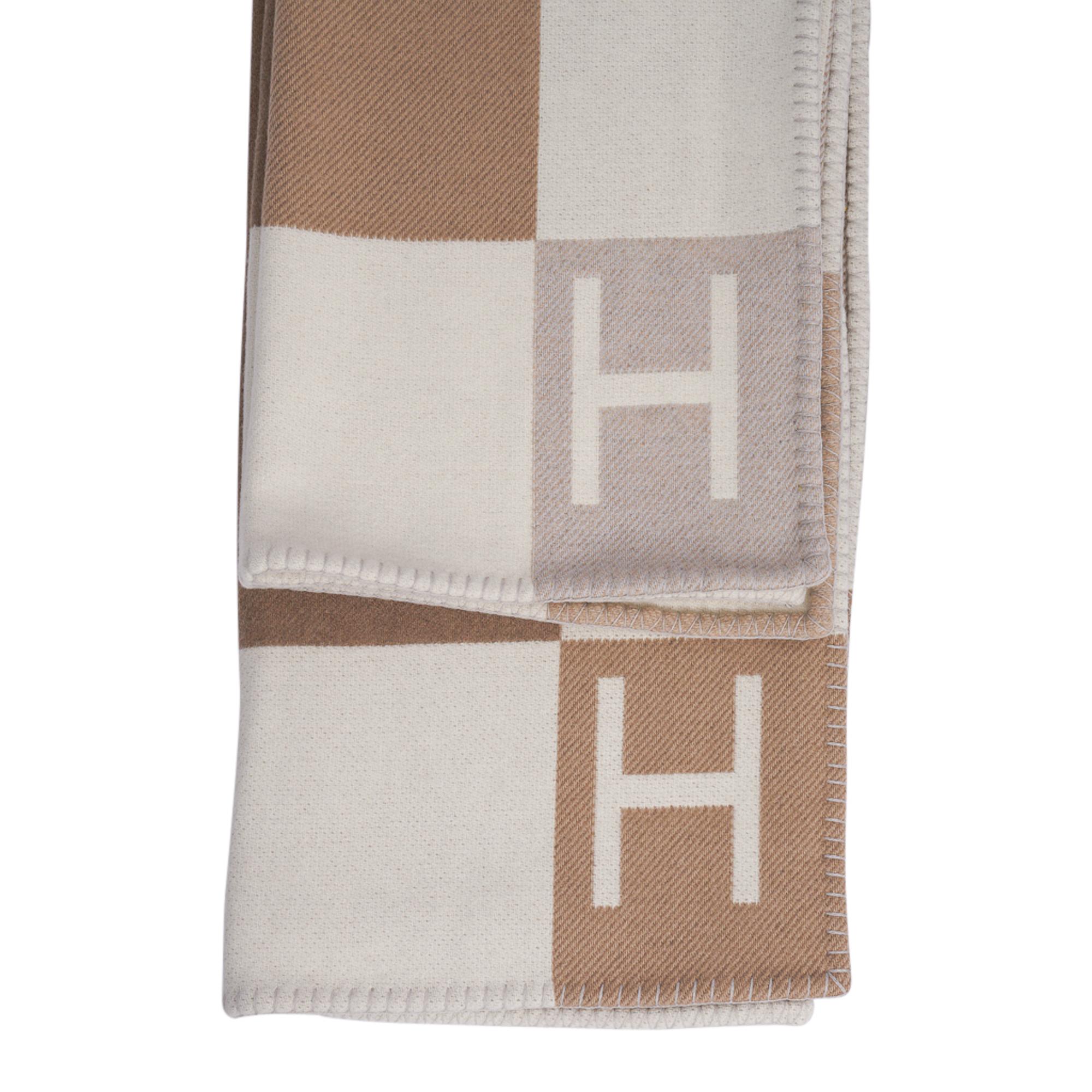 Women's or Men's Hermes Avalon Vibration Throw Blanket Ecru Naturel Wool / Cashmere New