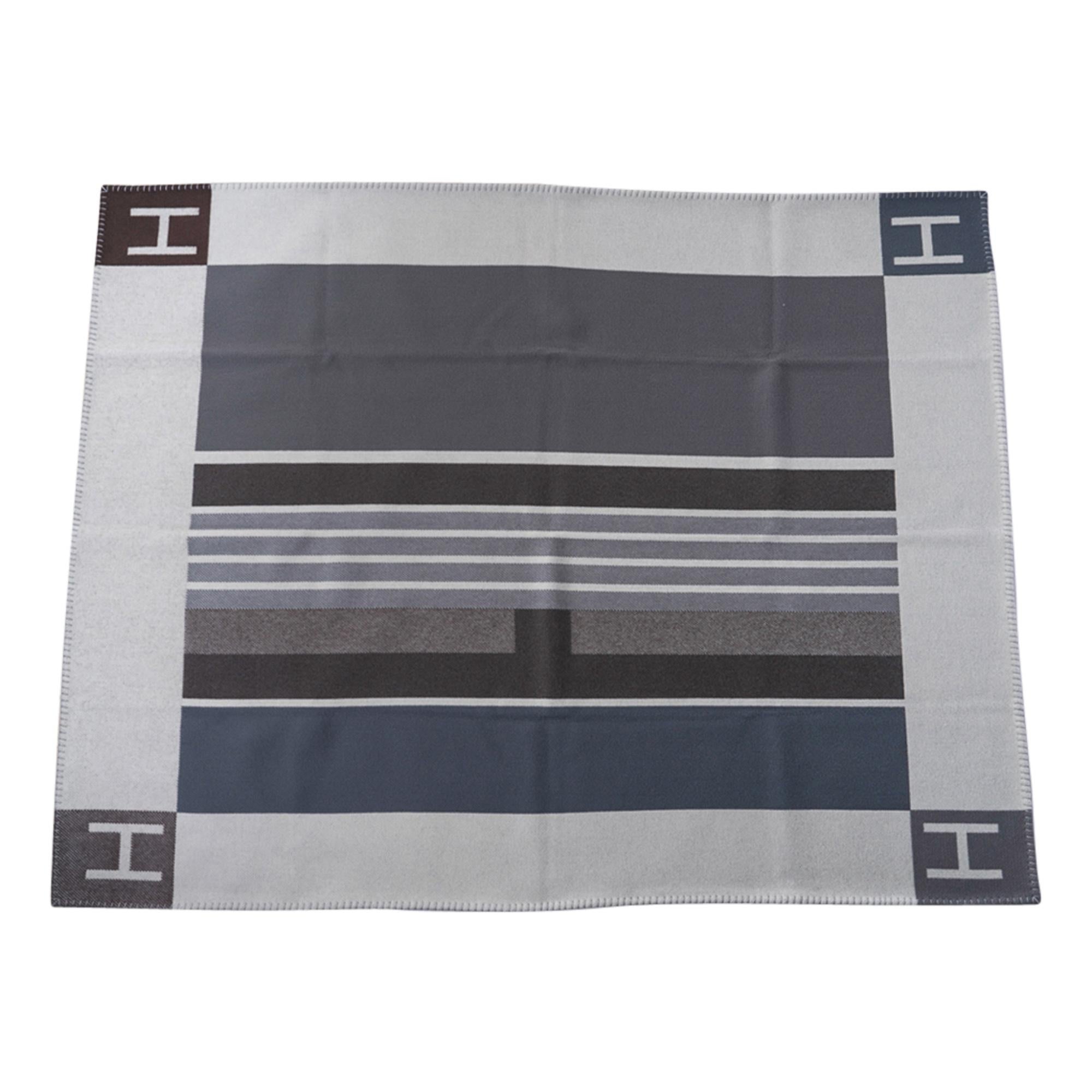 Hermes Avalon Vibration Throw Blanket Gris / Ecru Wool / Cashmere New 6