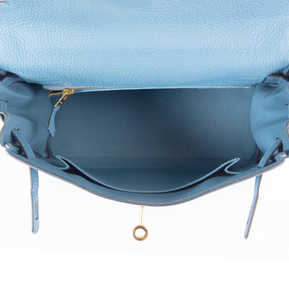 Women's HERMES Azur blue Togo leather KELLY 25 RETOURNE Bag w Gold For Sale