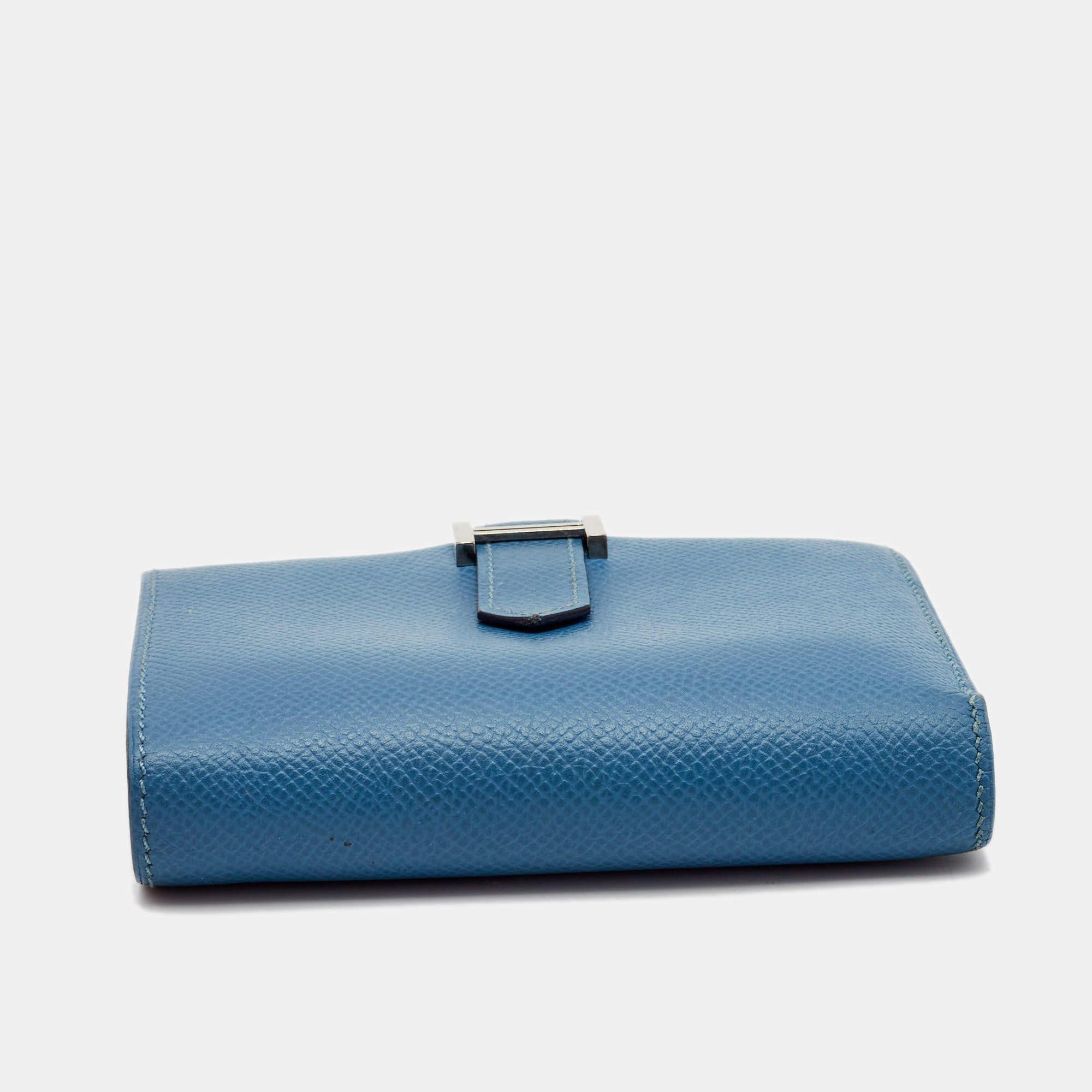 Hermes Azur Epsom Leather Bearn Compact Wallet In Good Condition In Dubai, Al Qouz 2