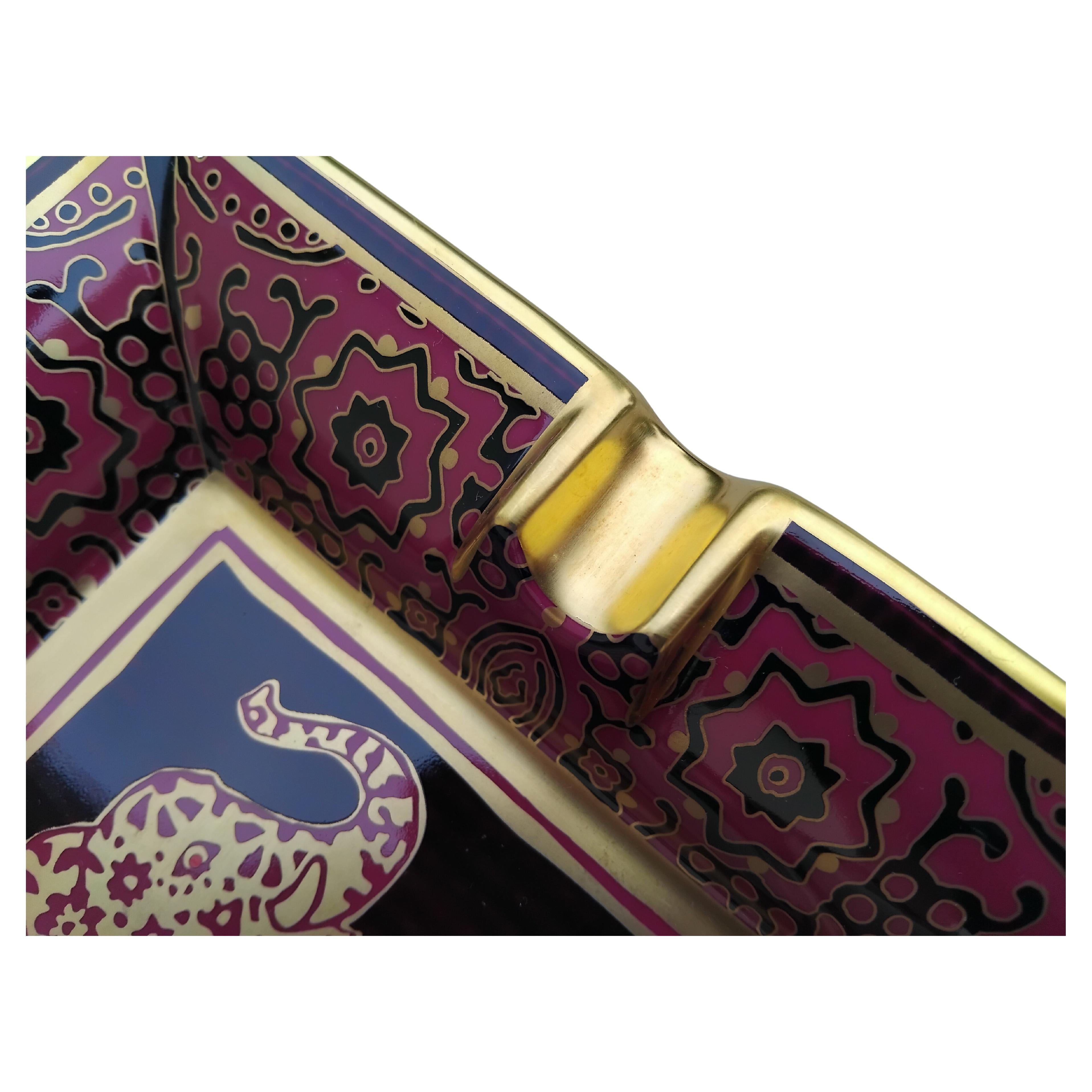 Hermès Baby Elephant Cigar Ashtray Change Tray Porcelain Gold For Sale 2