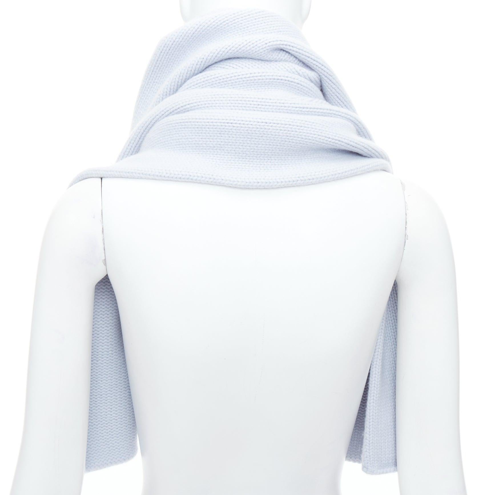 Women's Hermès BABY H102986M Adada 100% cashmere Bleu Glacier knitted baby blanket scarf For Sale