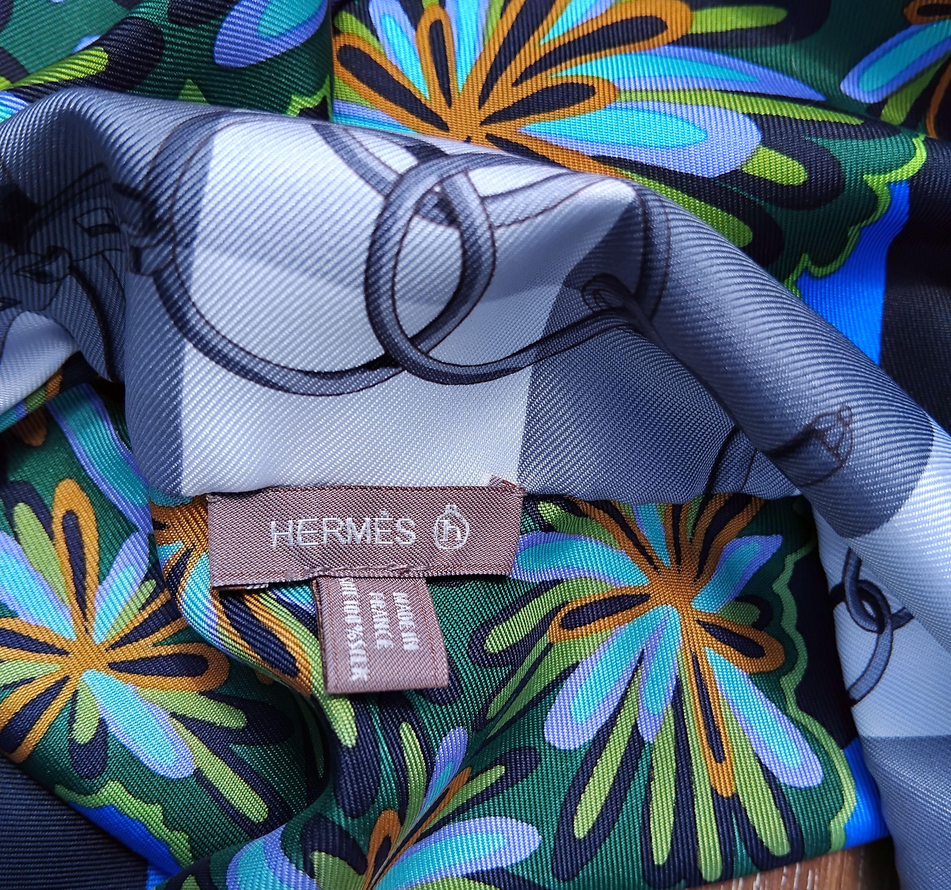 Blusa túnica sin espalda Hermès Las Tres Gracias Alice Shirley Jirafas Seda en venta 13