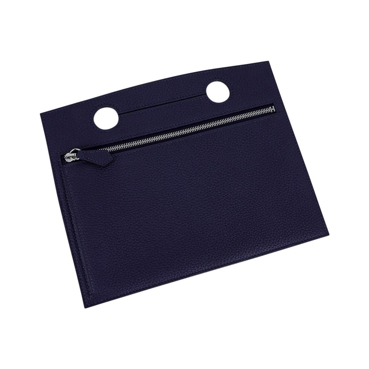 Hermes Backpocket Pouch 30 Detachable Blue Nuit Togo Palladium Hardware In New Condition In Miami, FL
