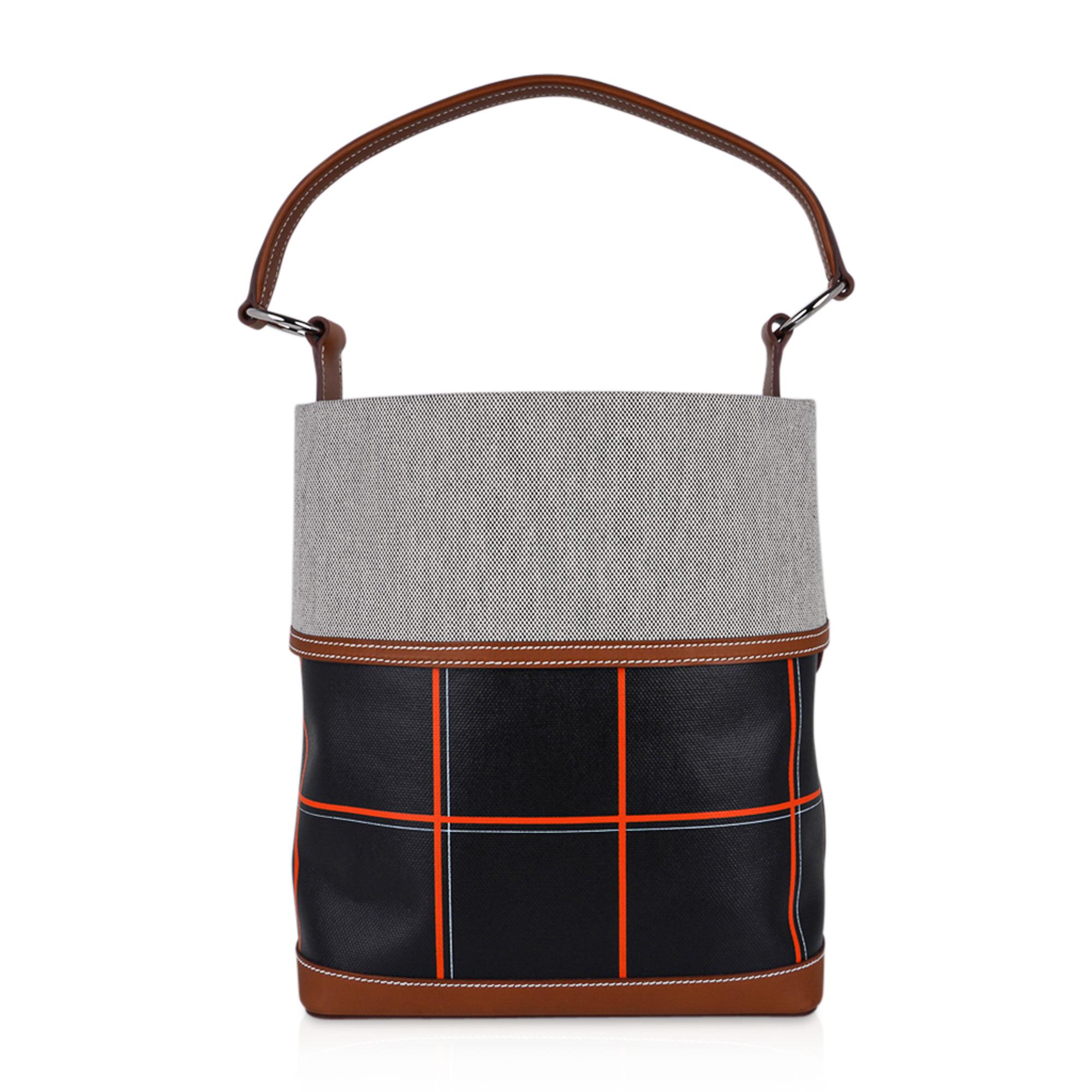 Hermes Bag Col Roule Noir Toile Berline / Barenia Leather Tote New In New Condition In Miami, FL